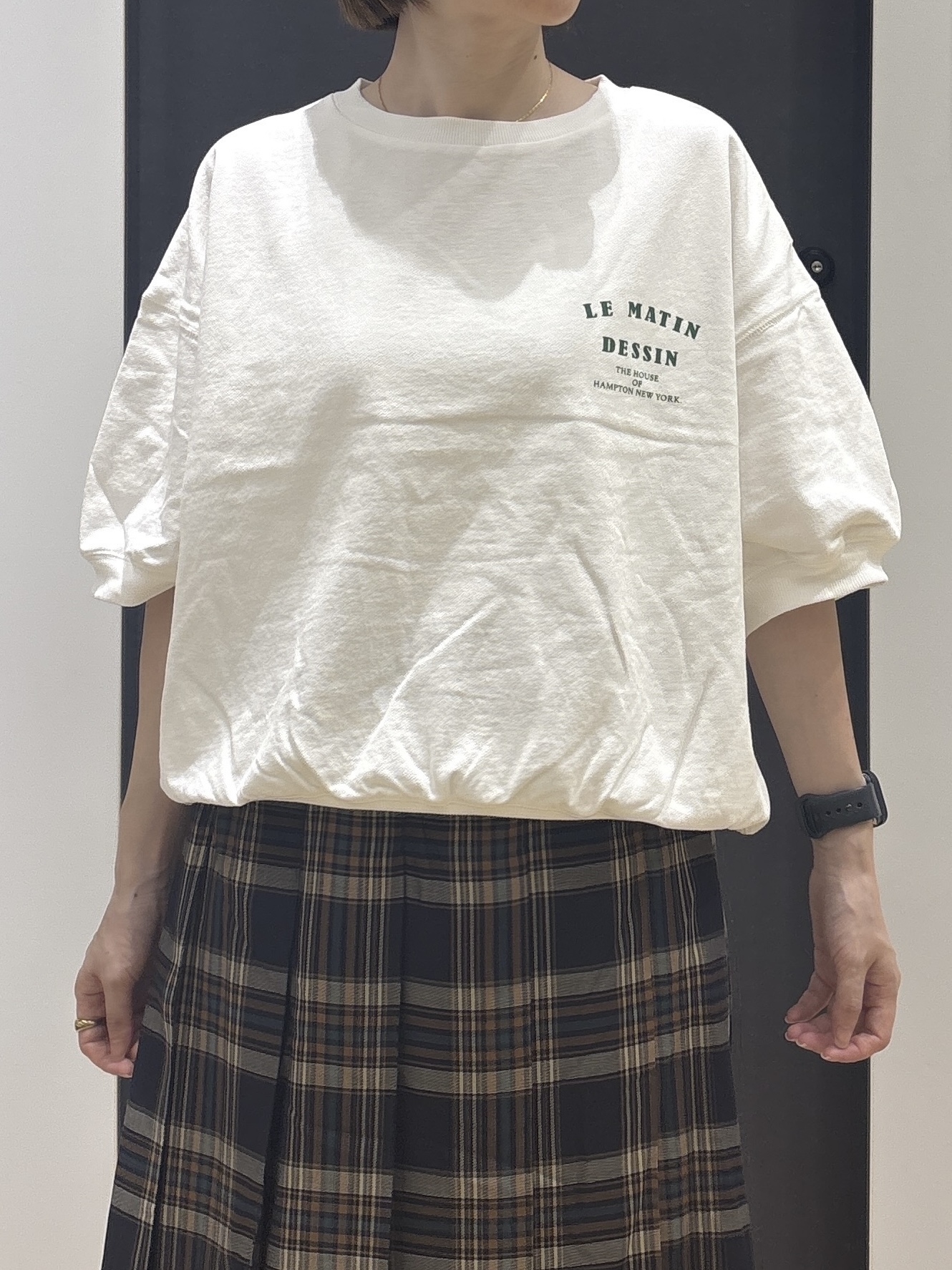 risaさんの「Dessin｜ハーフスリーブロゴプルオーバー」を使ったコーディネート