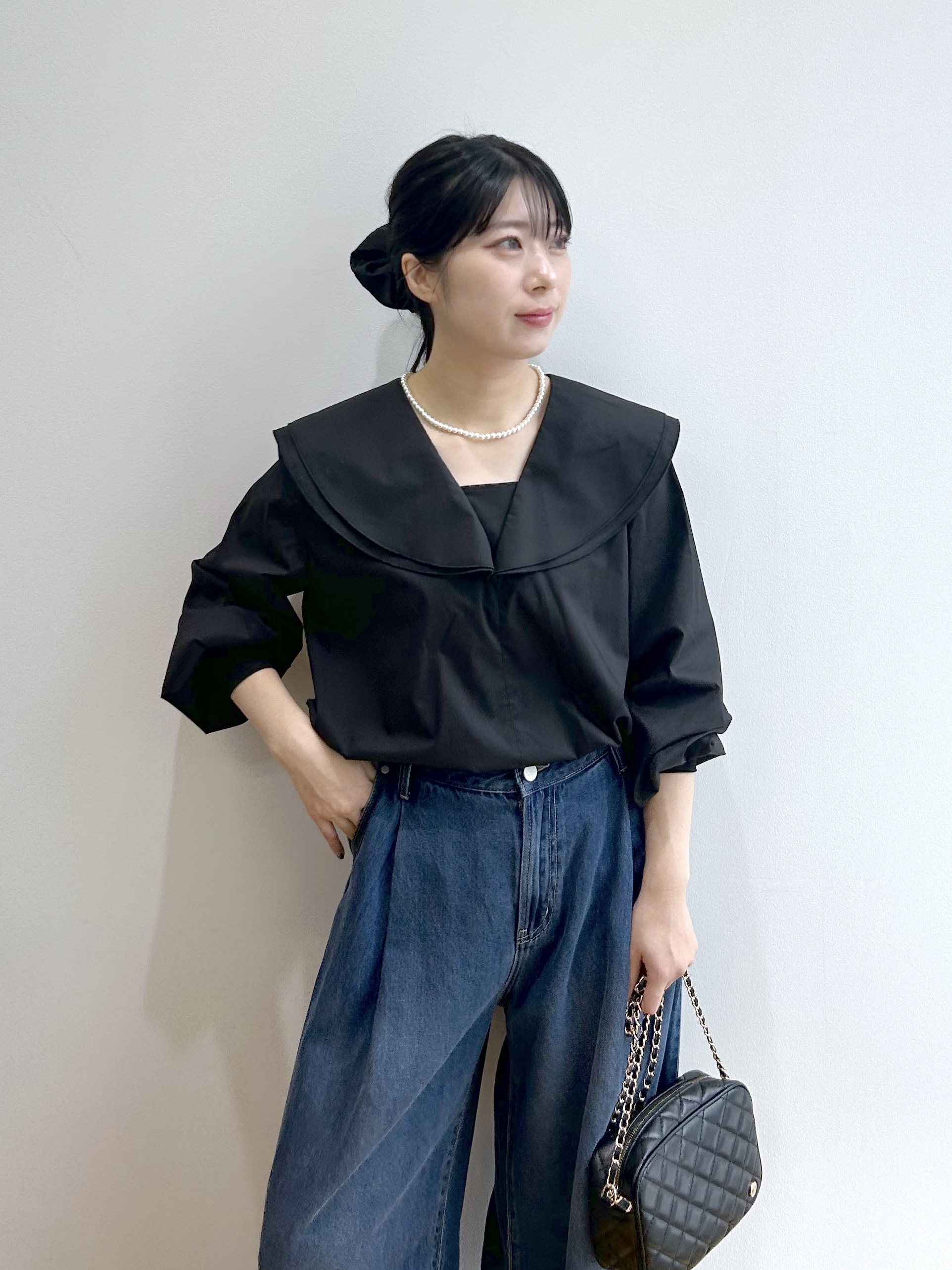 RINAさんの「OPAQUE.CLIP｜タックワイドデニムパンツ【洗濯機OK】」を使ったコーディネート