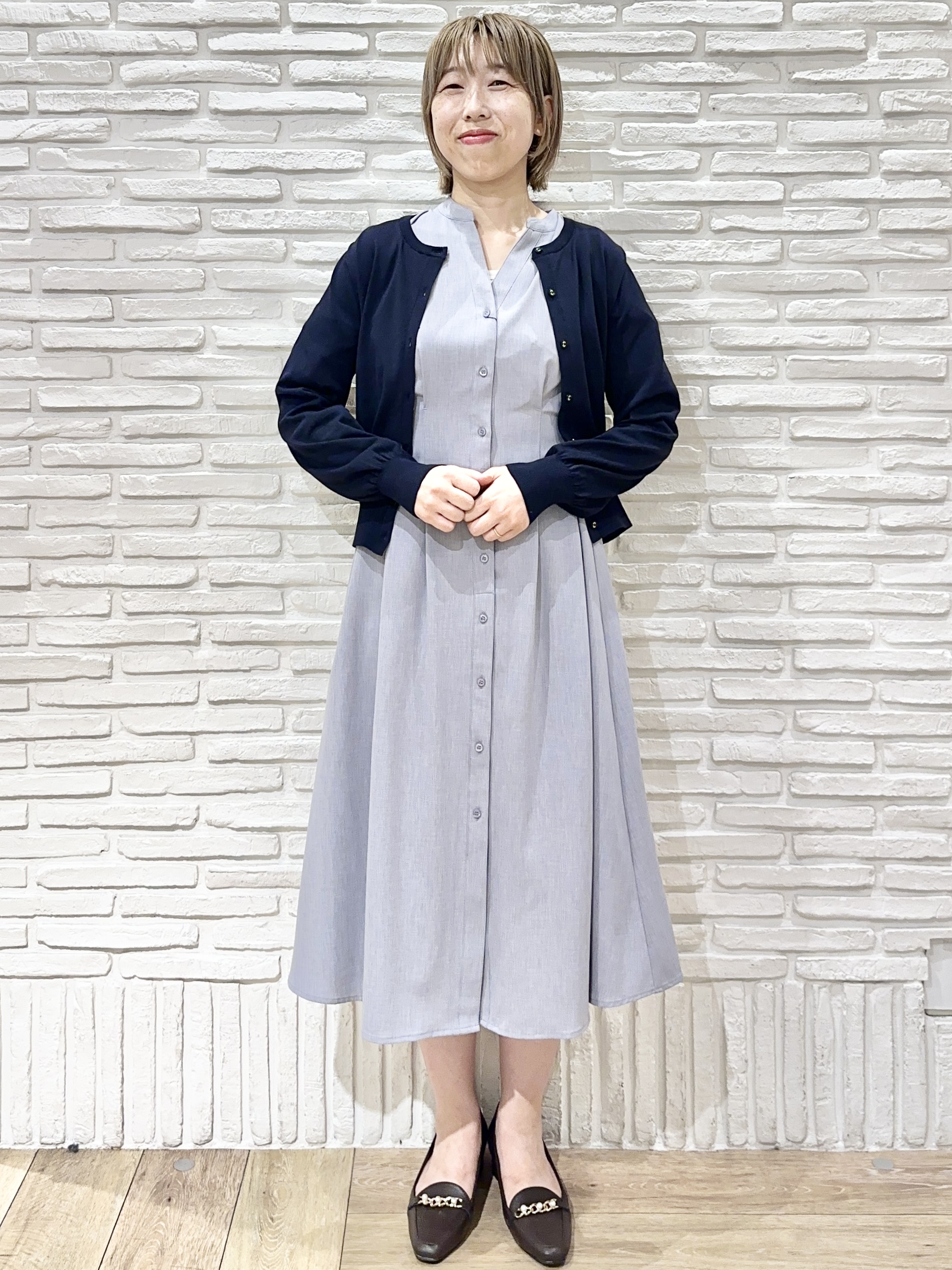 Hana...eさんの「index｜【遮熱／UVケア】外気の熱を感じにくい！クルーネックカーディガン《洗濯機OK／抗ピリング／6col》」を使ったコーディネート