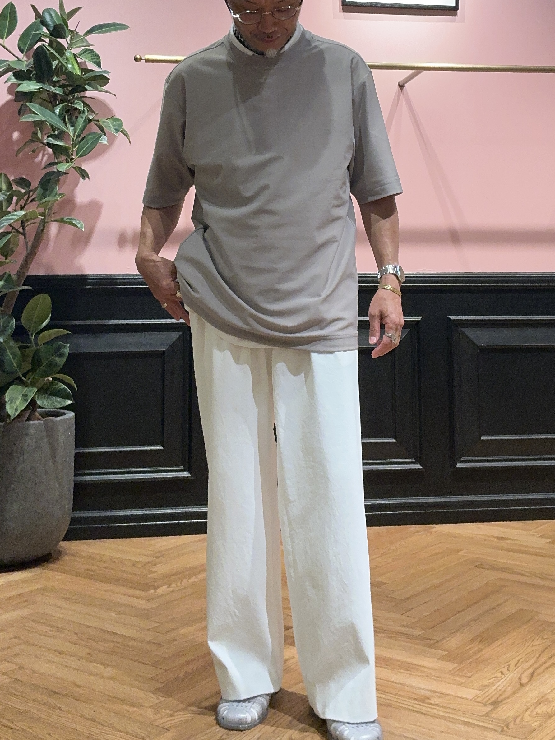 torigoeさんの「DRESSTERIOR｜【接触冷感/UVカット/ウォッシャブル】AIRTOOL クルーネックTシャツ」を使ったコーディネート