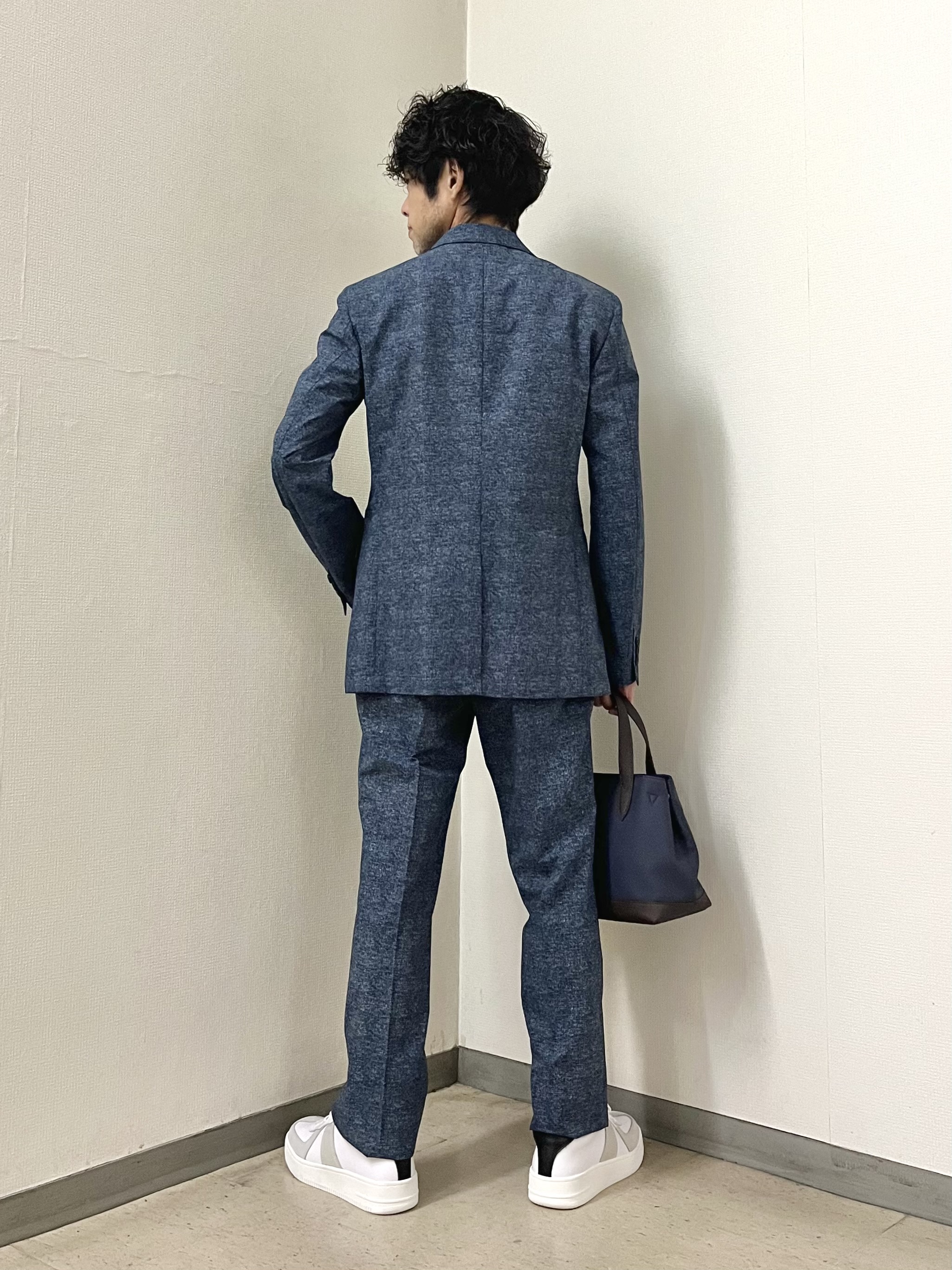 URAさんの「TAKEO KIKUCHI｜【抗菌防臭】COOL DOTS（R）ドビープリント ジャケット」を使ったコーディネート