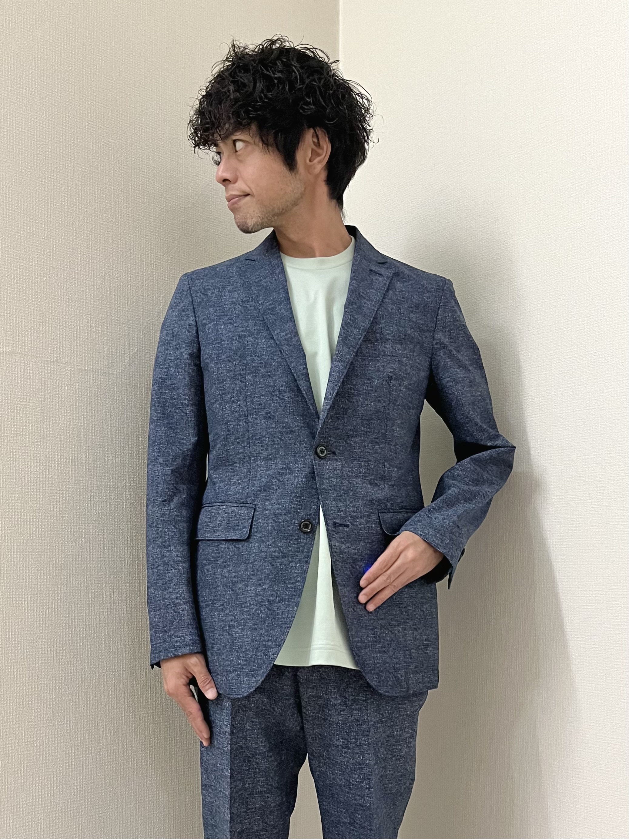 URAさんの「TAKEO KIKUCHI｜【抗菌防臭】COOL DOTS（R）ドビープリント ジャケット」を使ったコーディネート