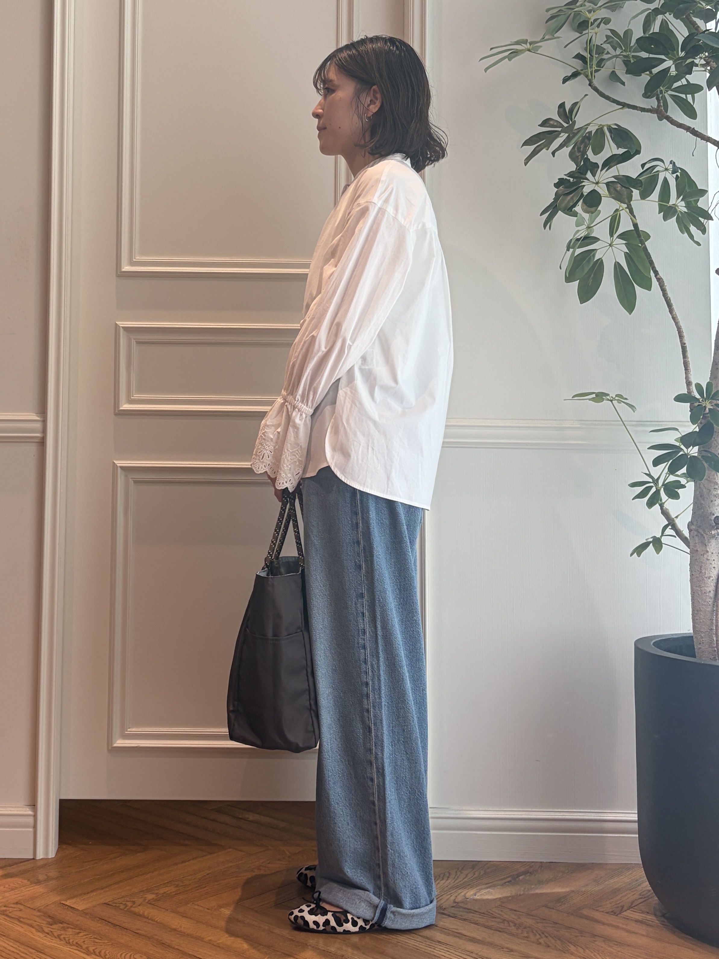 nakaoさんの「DRESSTERIOR｜エンブロイダリースリーブ ブラウス」を使ったコーディネート