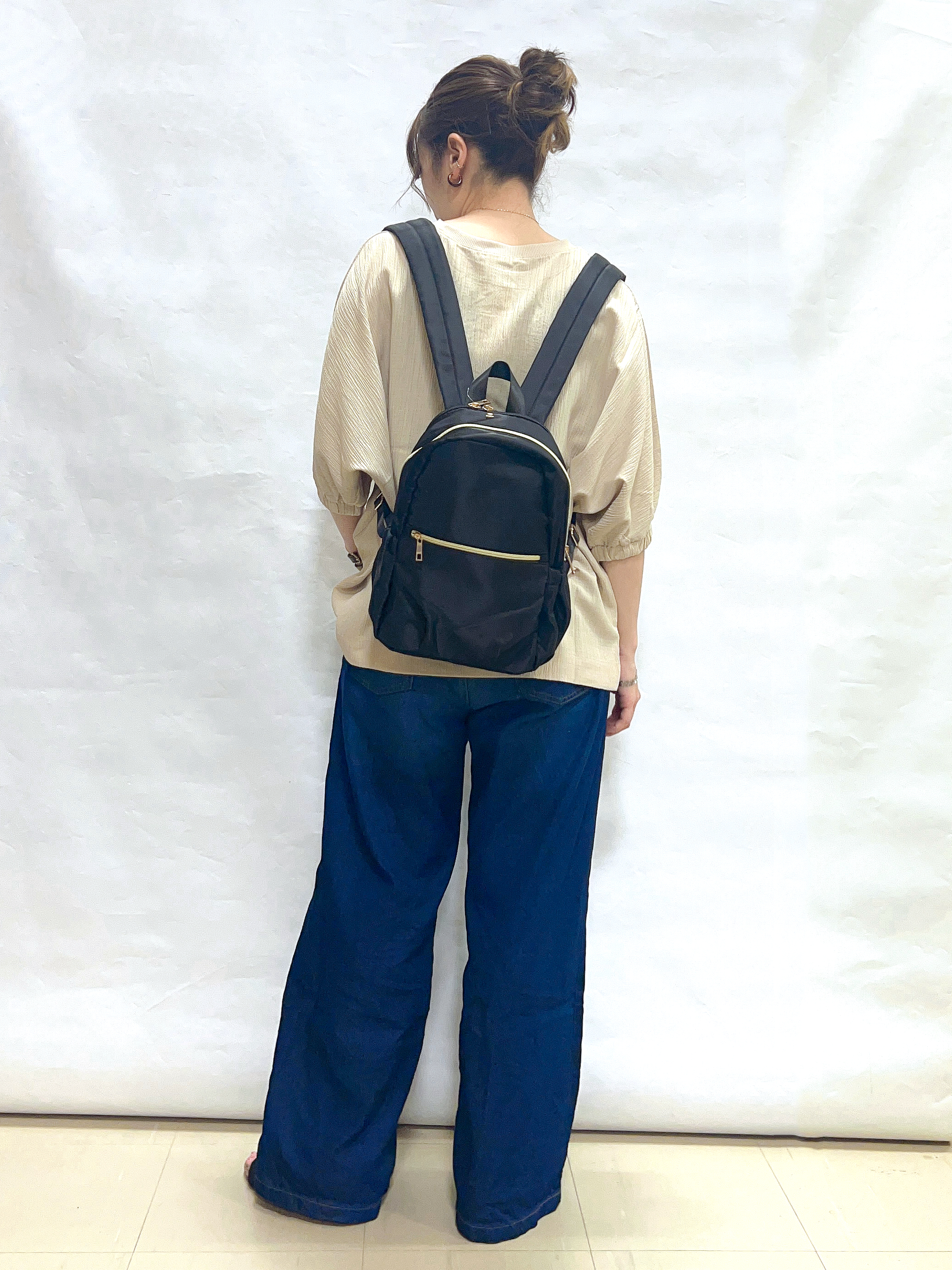 まっつんさんの「SHOO･LA･RUE｜【インせず着られる/洗濯後しわになりにくい】しぼしぼドルマンブラウス」を使ったコーディネート