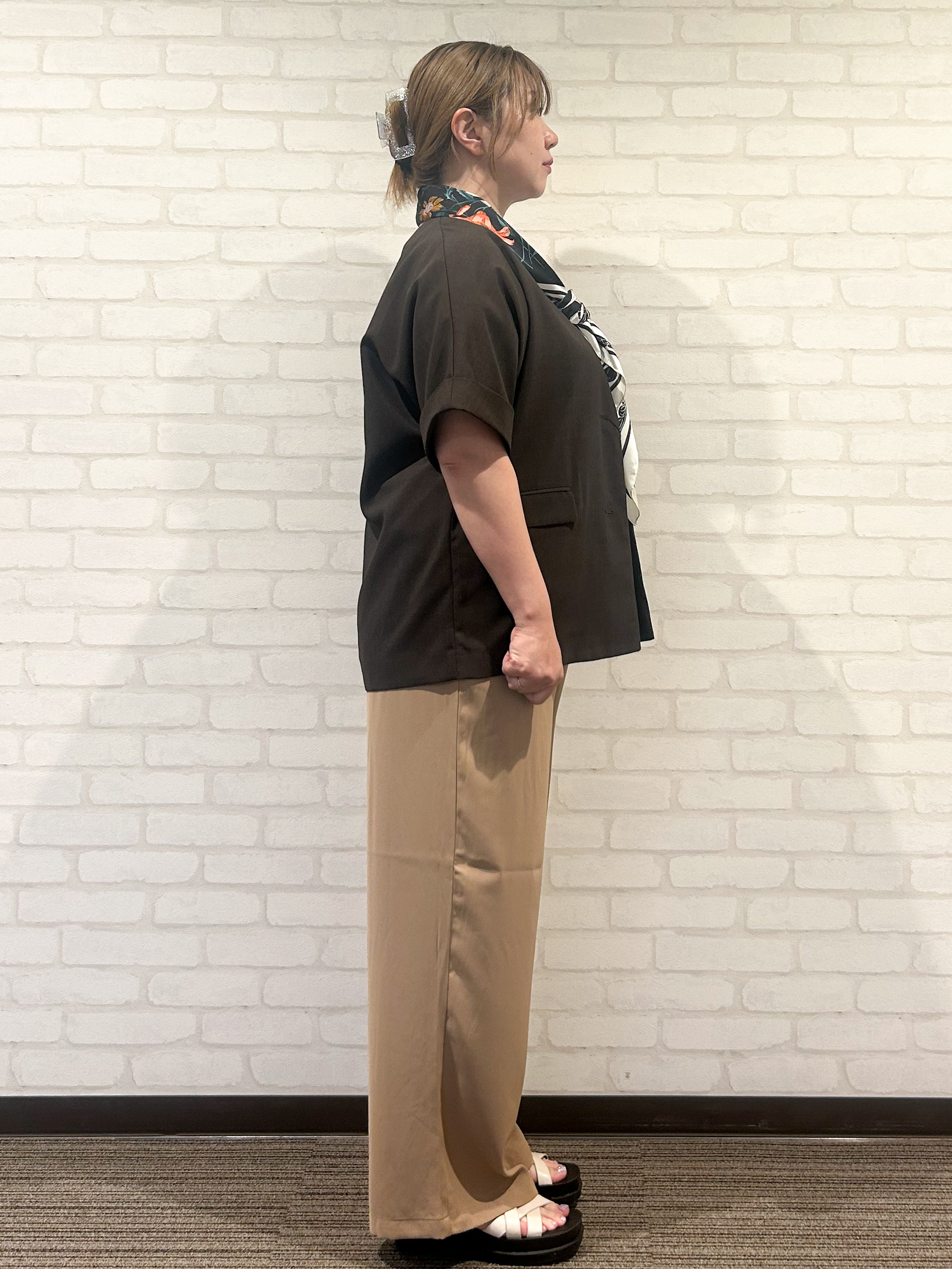 mochiさんの「OPAQUE.CLIP｜【接触冷感／吸水速乾／通気性】リネンライクジャケット《防シワ／洗濯機OK》」を使ったコーディネート