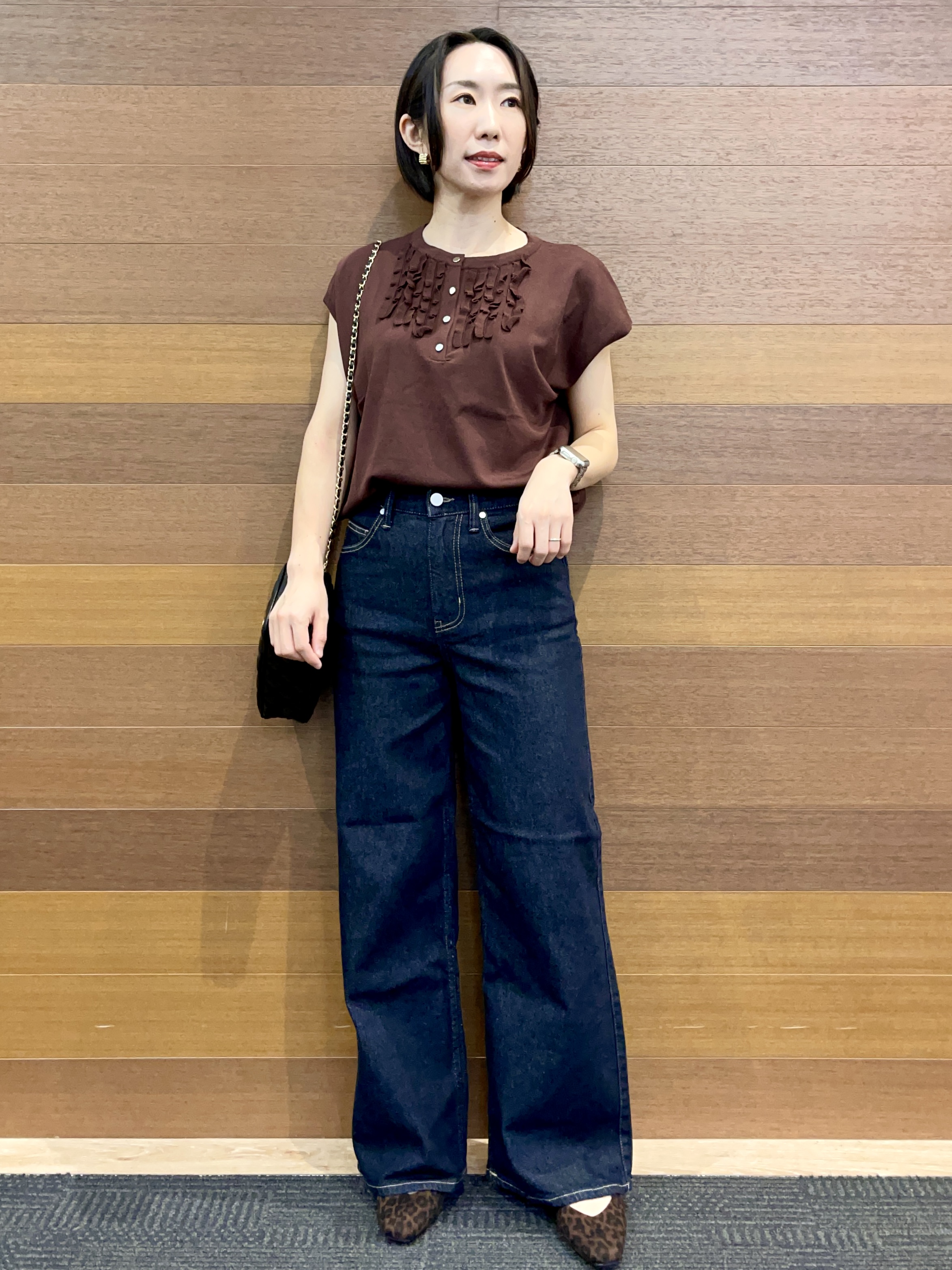 umiさんの「OPAQUE.CLIP｜【接触冷感／UV】フリルフレンチスリーブニット《洗濯機OK》」を使ったコーディネート