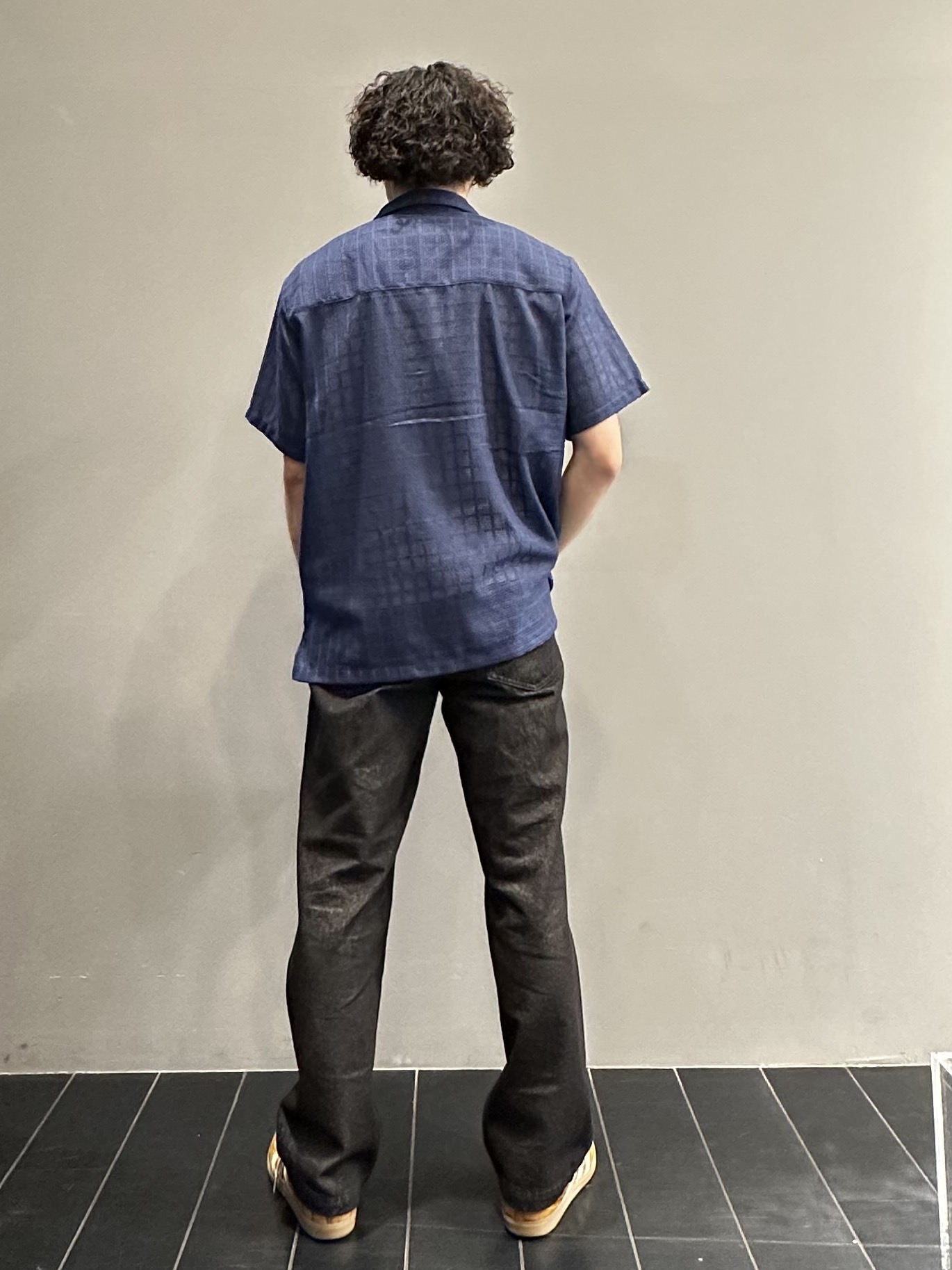 SHUさんの「THE SHOP TK｜【洗濯機OK】格子柄メッシュ半袖シャツ」を使ったコーディネート