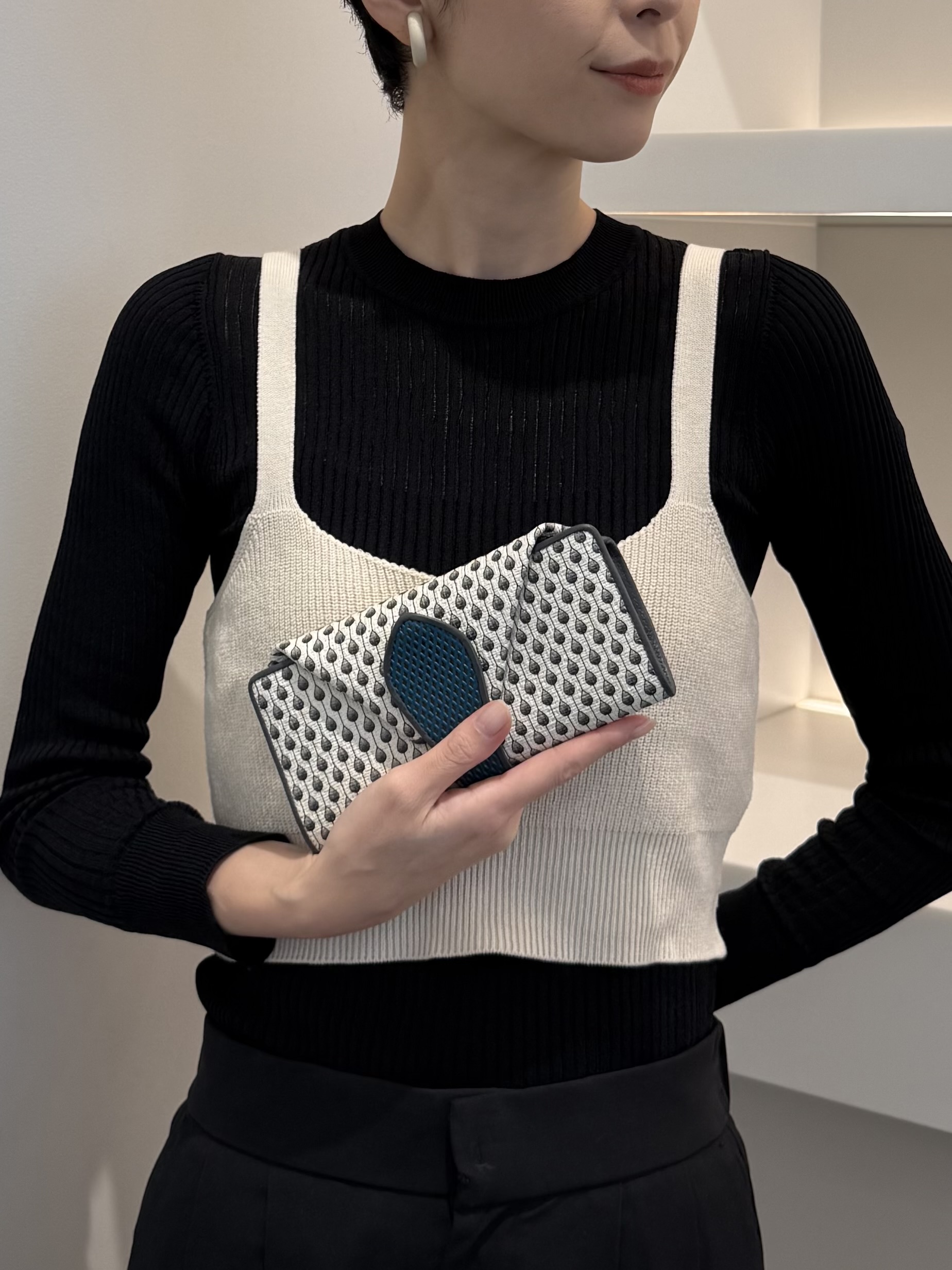Kさんの「HIROKO HAYASHI｜STILLA（スティラ）長財布ミニ」を使ったコーディネート
