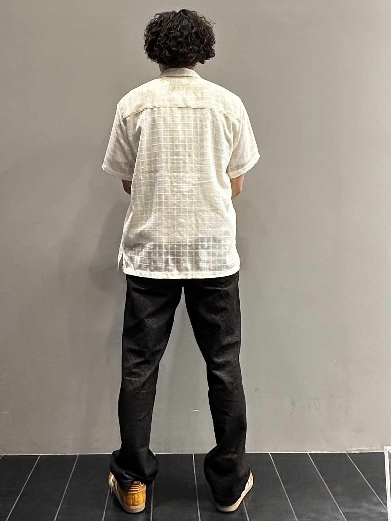 SHUさんの「THE SHOP TK｜【洗濯機OK】格子柄メッシュ半袖シャツ」を使ったコーディネート