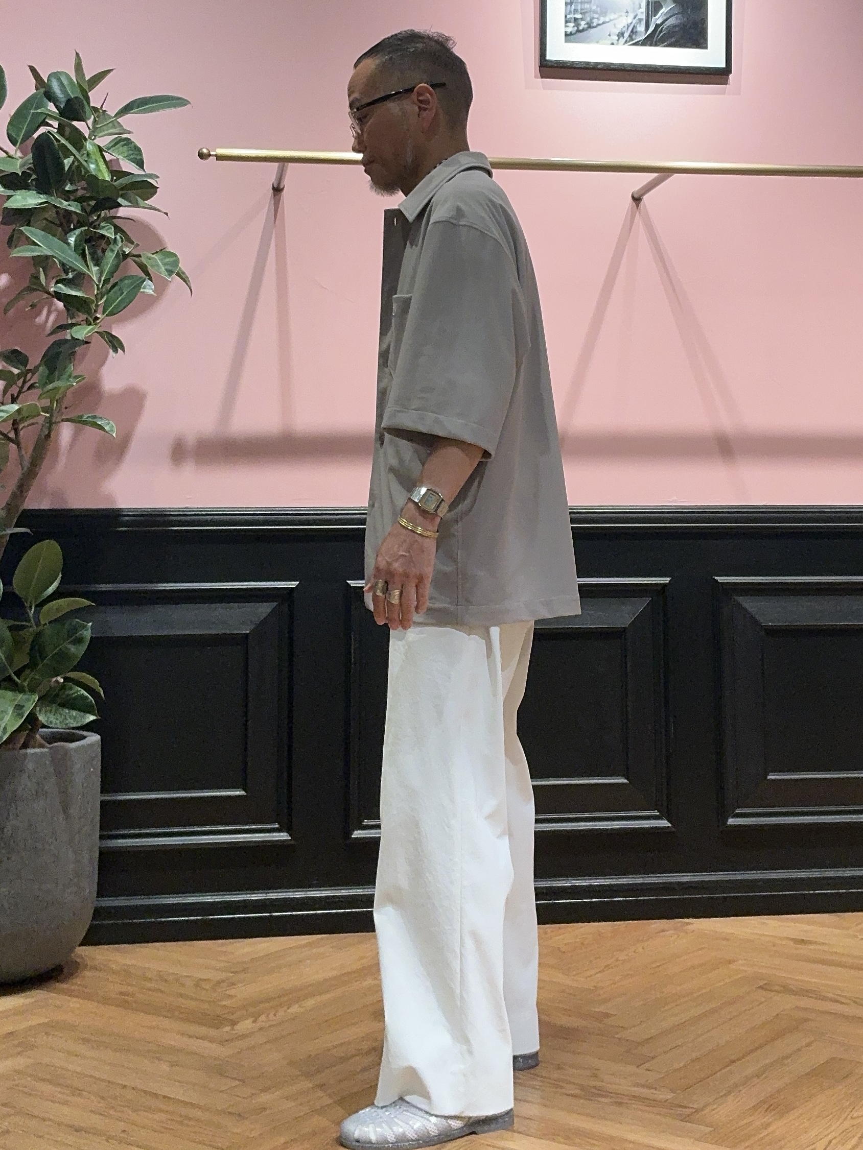 torigoeさんの「DRESSTERIOR｜【接触冷感/UVカット/ウォッシャブル】AIRTOOL クルーネックTシャツ」を使ったコーディネート
