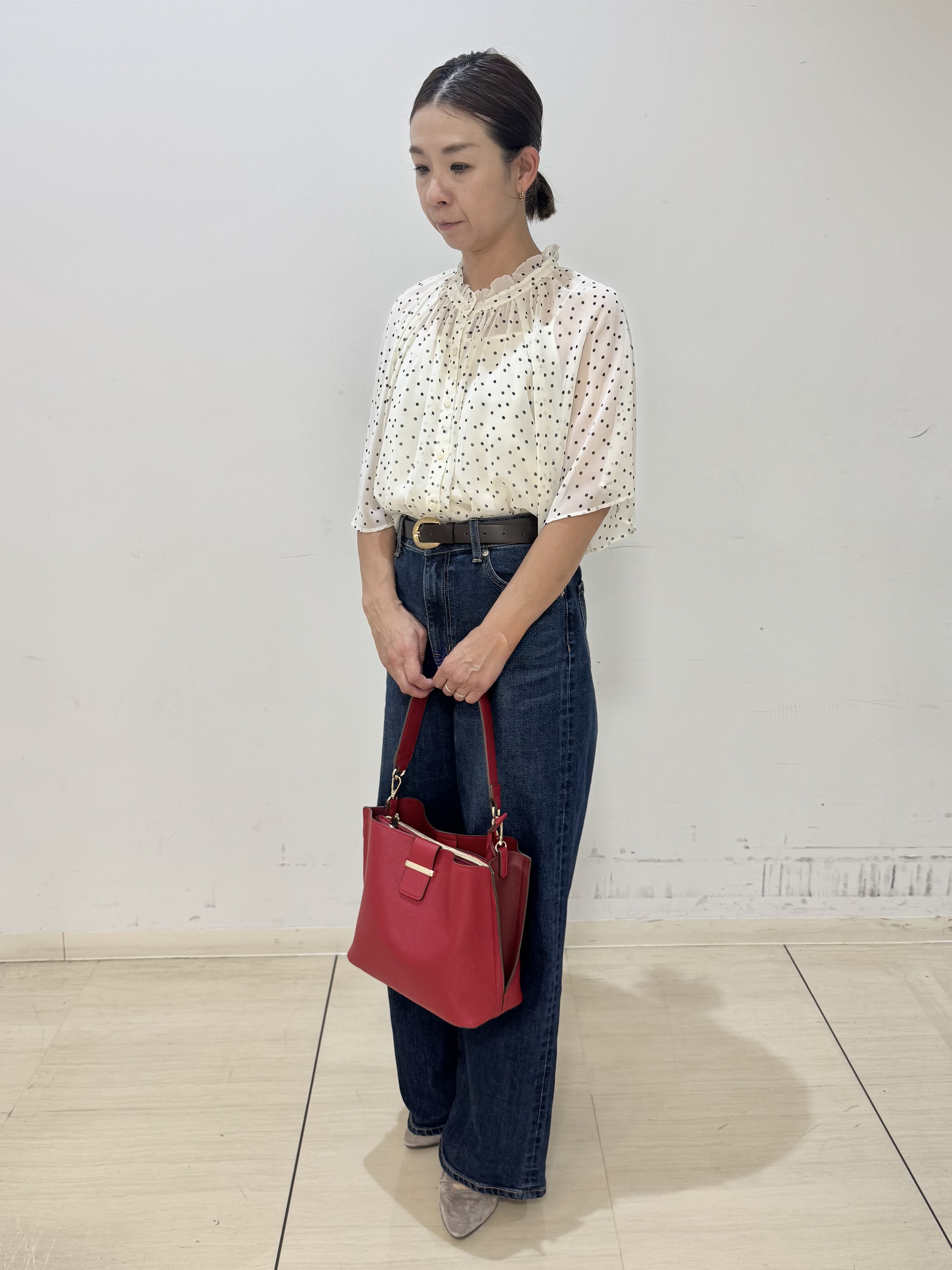 koyaさんの「Reflect｜【セットアップ／手洗い可】ドット柄シアーブラウス」を使ったコーディネート