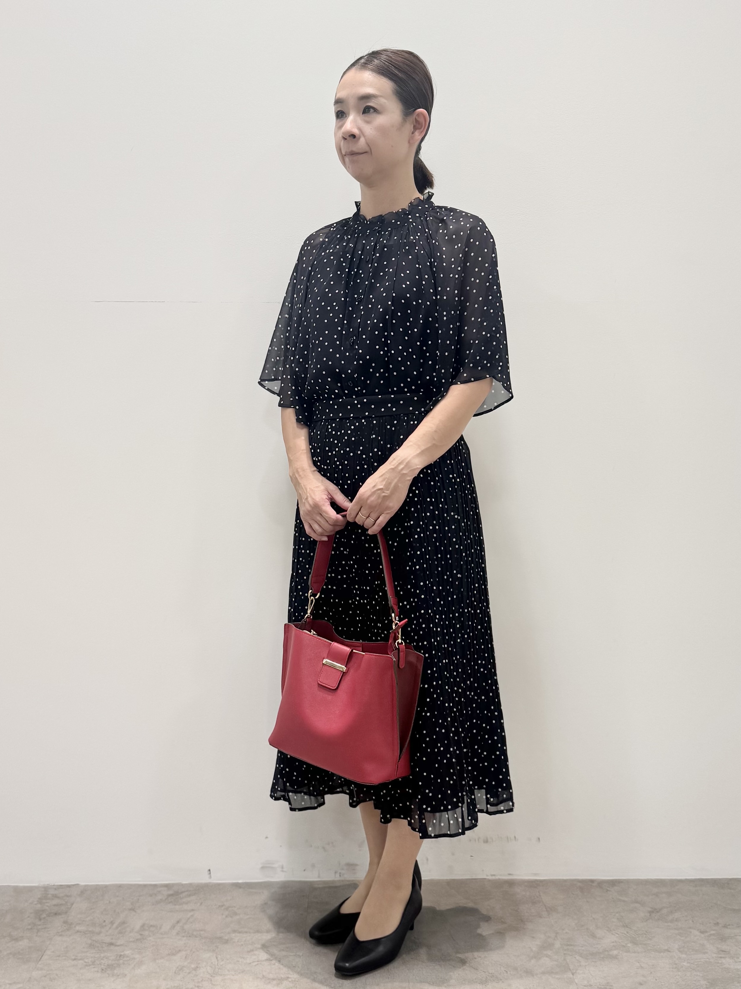 koyaさんの「Reflect｜【セットアップ／手洗い可】ドット柄シアーブラウス」を使ったコーディネート