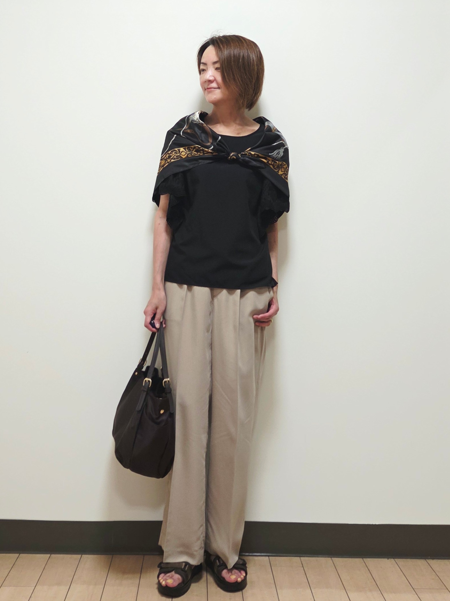 yuuさんの「Reflect｜【通勤◎】スカラップレーススリーブ ブラウス」を使ったコーディネート