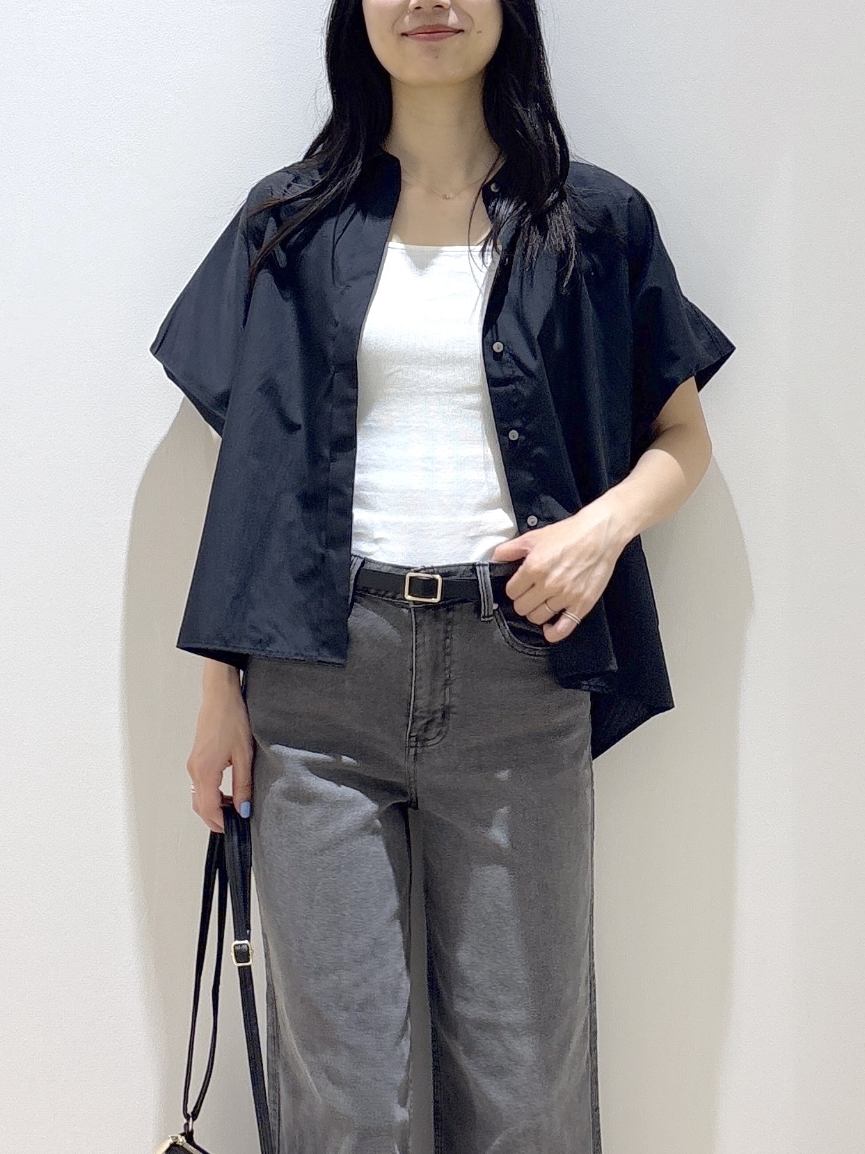 sachikoさんの「OPAQUE.CLIP｜タックニュアンスフォルムシャツ【洗濯機OK】」を使ったコーディネート