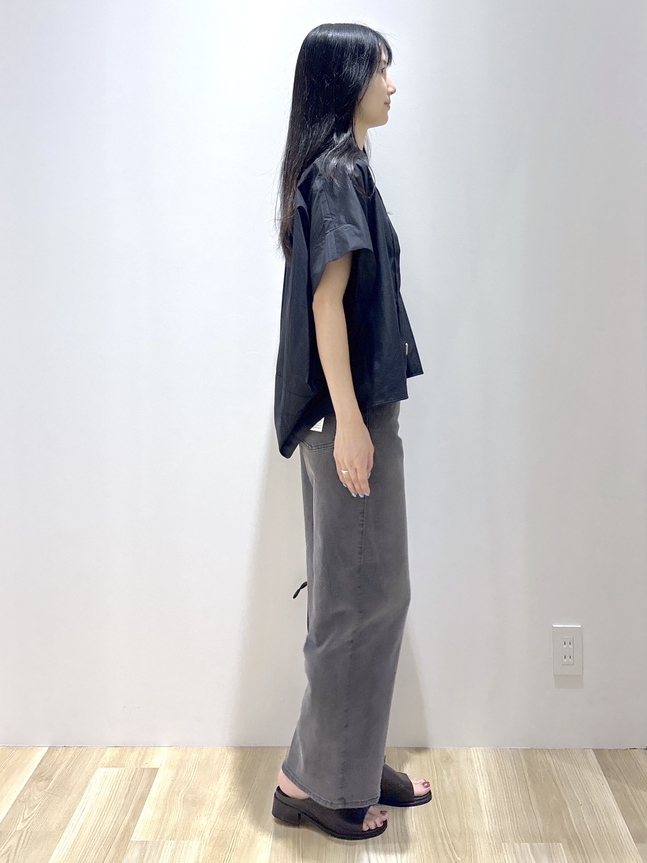 sachikoさんの「OPAQUE.CLIP｜タックニュアンスフォルムシャツ【洗濯機OK】」を使ったコーディネート