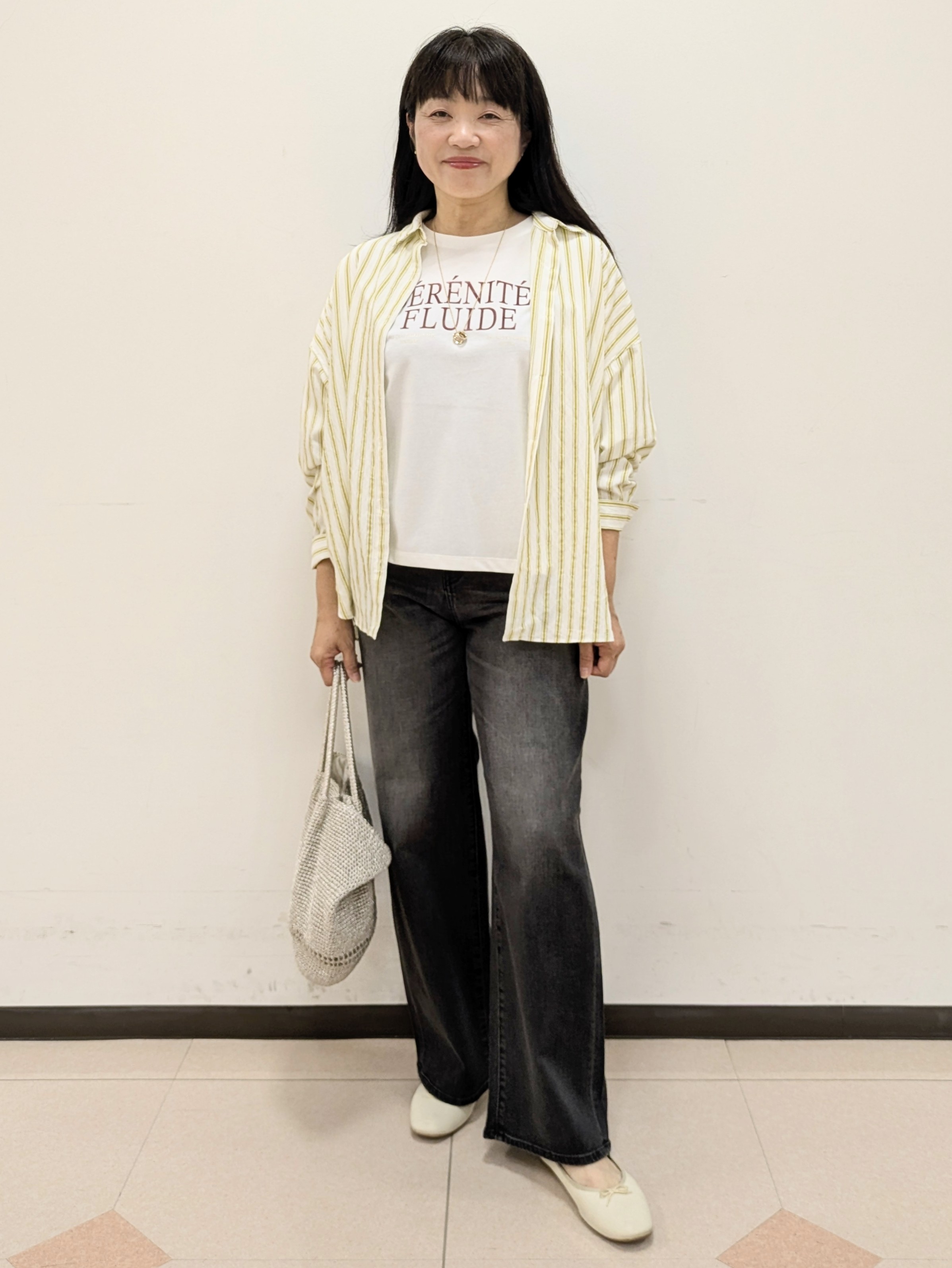 ともさんの「UNTITLED｜ストライプシャツ」を使ったコーディネート