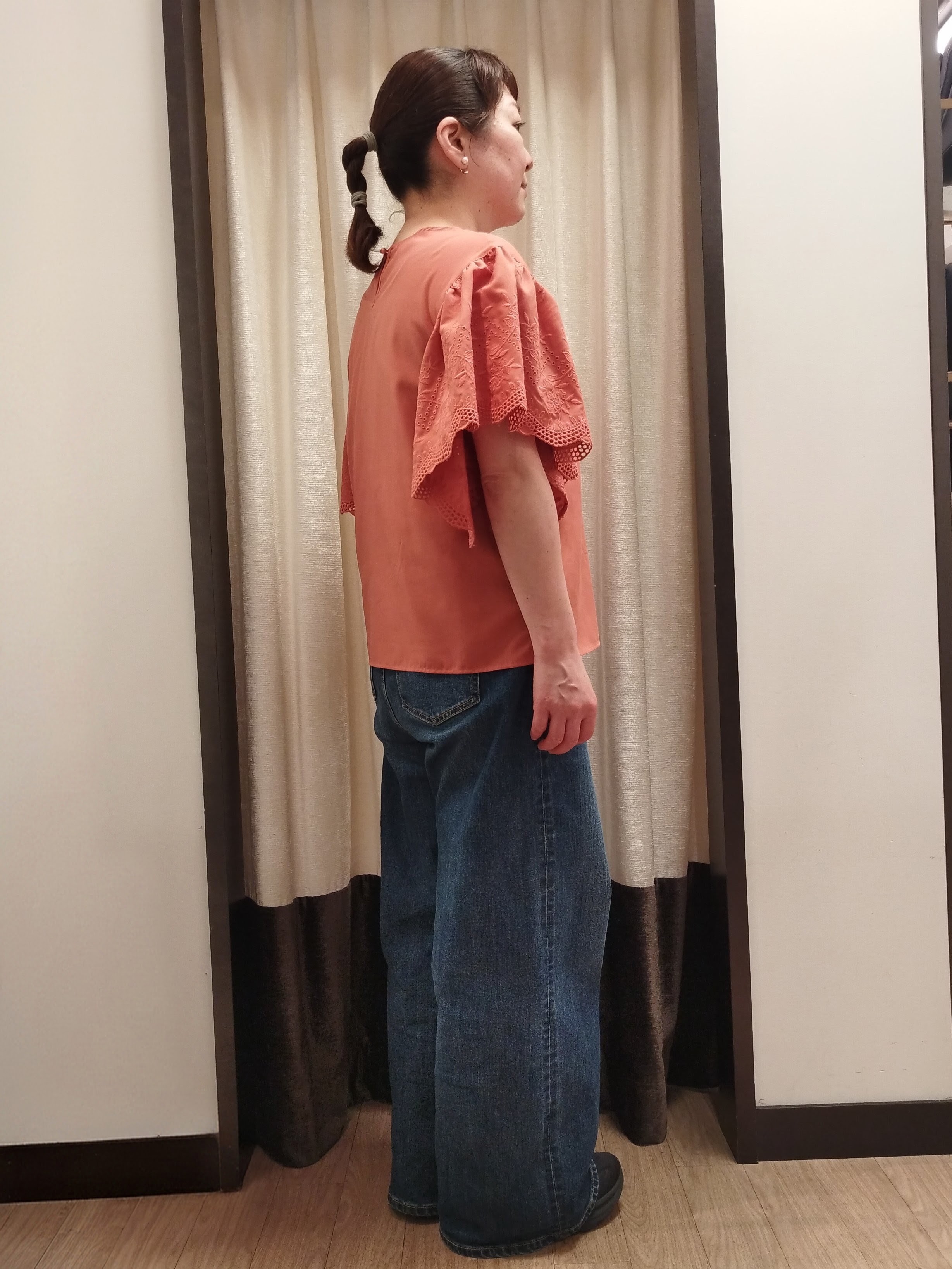 junさんの「Reflect｜【通勤◎】スカラップレーススリーブ ブラウス」を使ったコーディネート