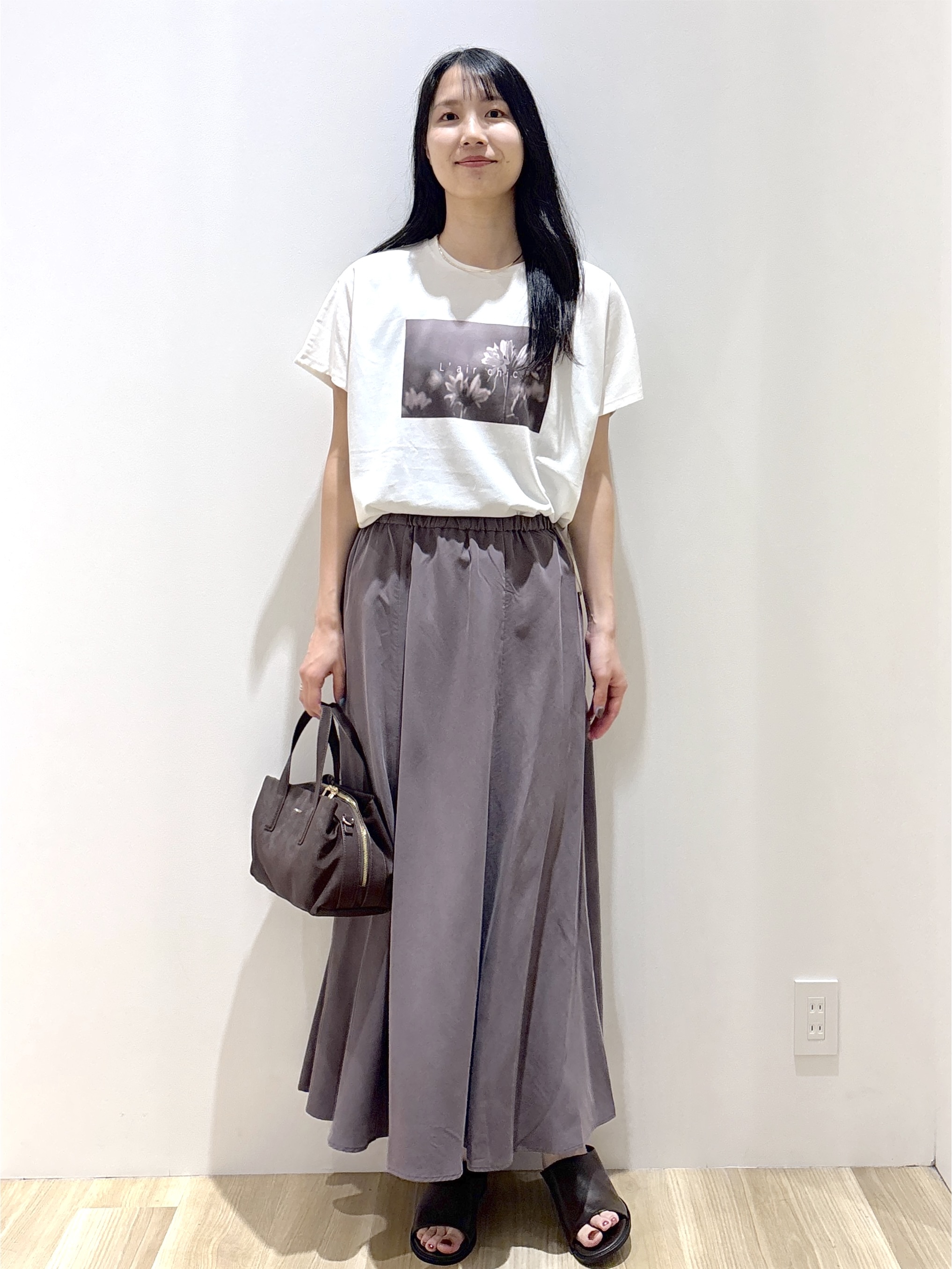 sachikoさんの「OPAQUE.CLIP｜フォトプリントTシャツ【洗濯機OK】」を使ったコーディネート