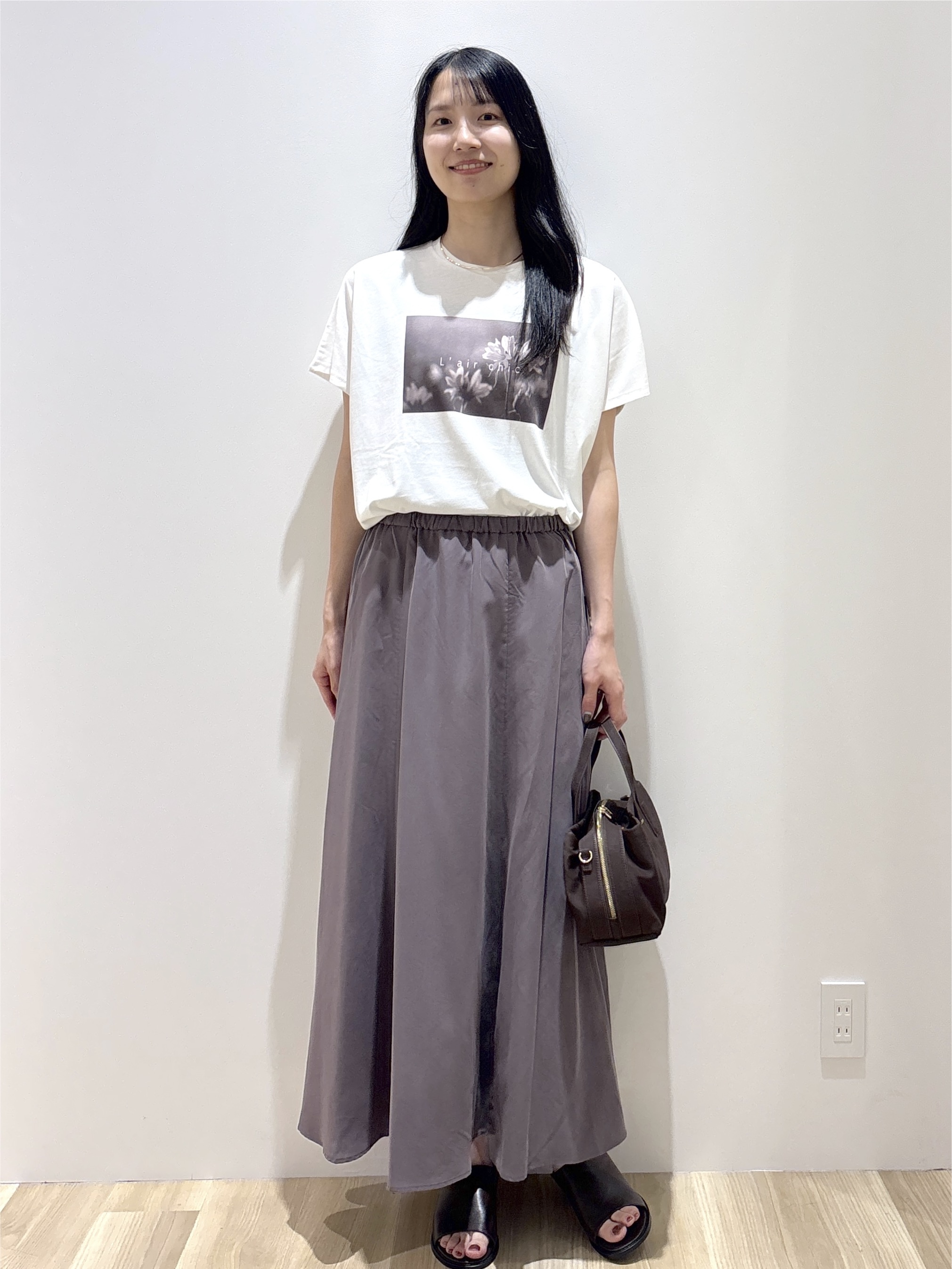 sachikoさんの「OPAQUE.CLIP｜フォトプリントTシャツ【洗濯機OK】」を使ったコーディネート