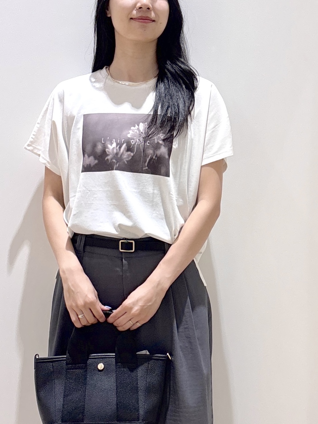 sachikoさんの「OPAQUE.CLIP｜フォトプリントTシャツ【洗濯機OK】」を使ったコーディネート