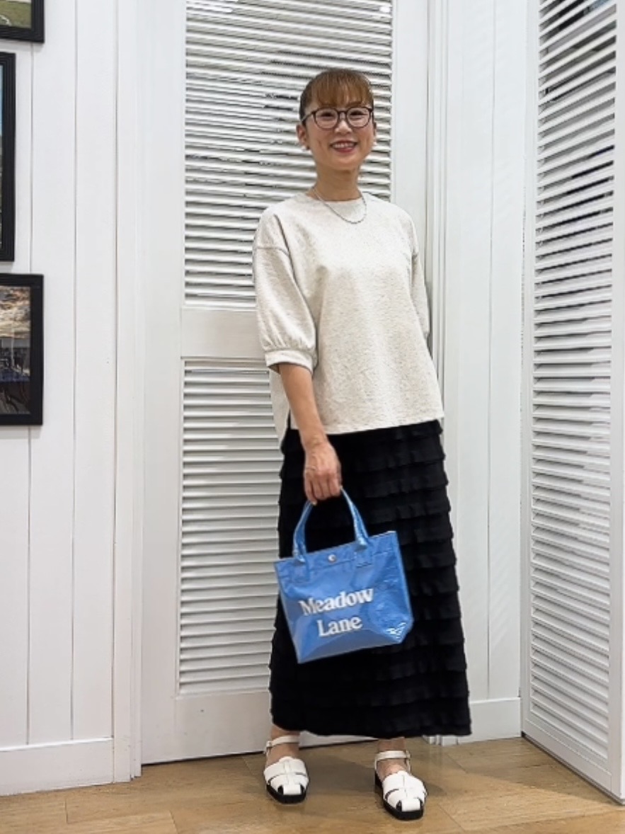 Yasucoさんの「Dessin｜バックヘンリーカットソー5分袖」を使ったコーディネート