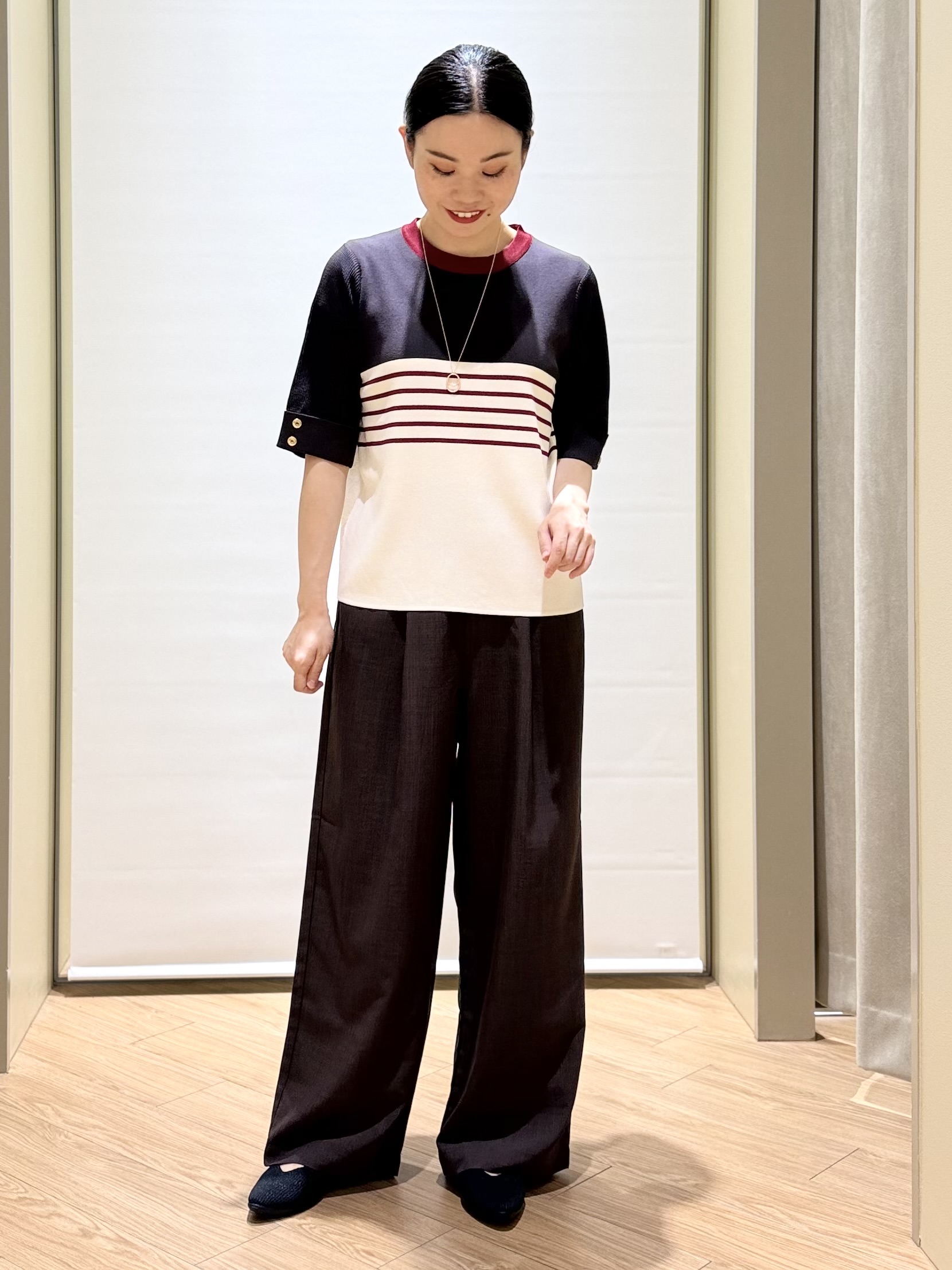 あんりさんの「grove｜新色追加！【シリーズ累計36万枚/名品ニット】やわらかドライタッチ 袖メッシュ編みニット」を使ったコーディネート