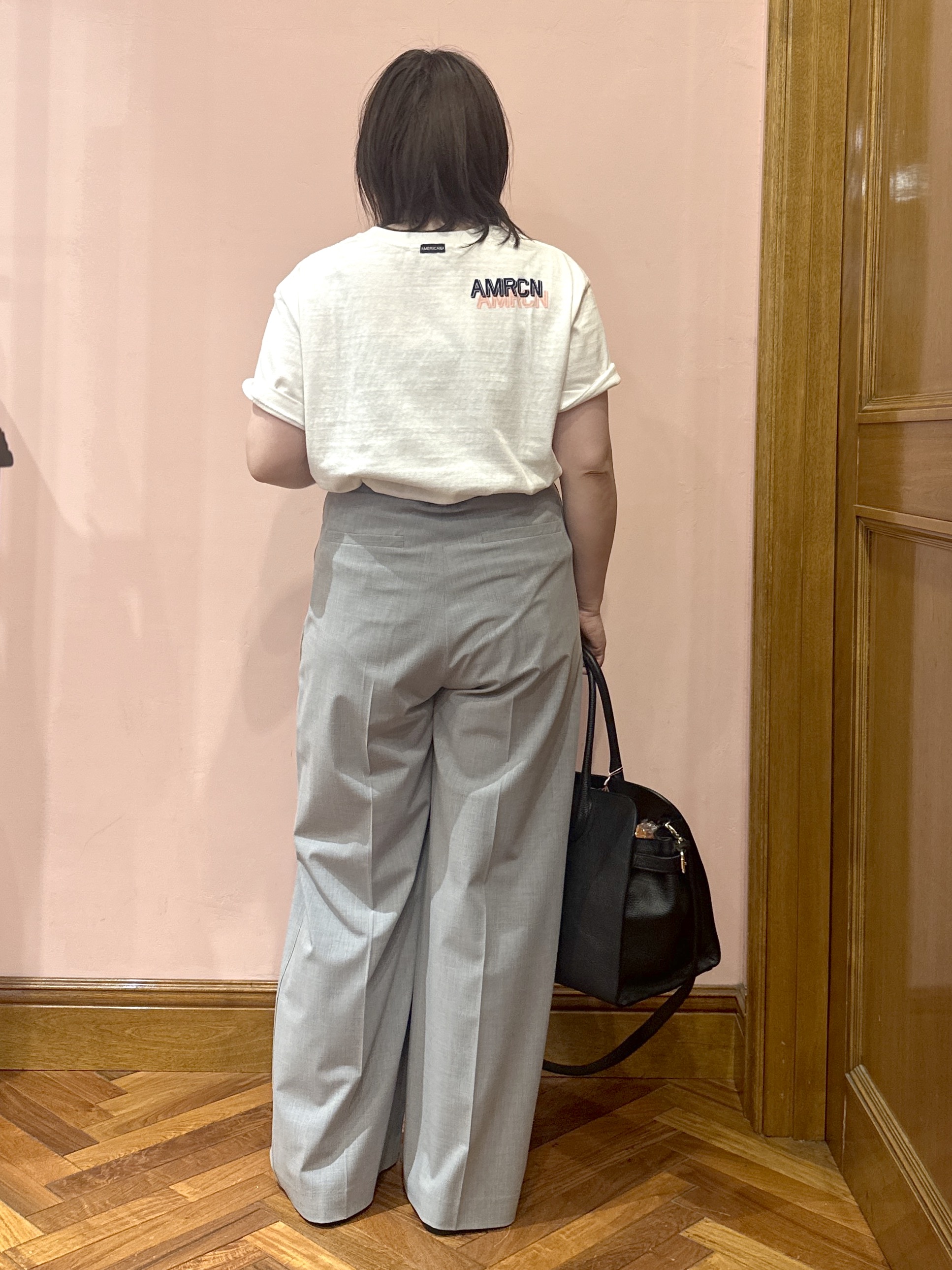 komatsuさんの「DRESSTERIOR｜【セットアップ可/ウォッシャブル】ストライプ2WAYストレッチ サイドラインパンツ」を使ったコーディネート
