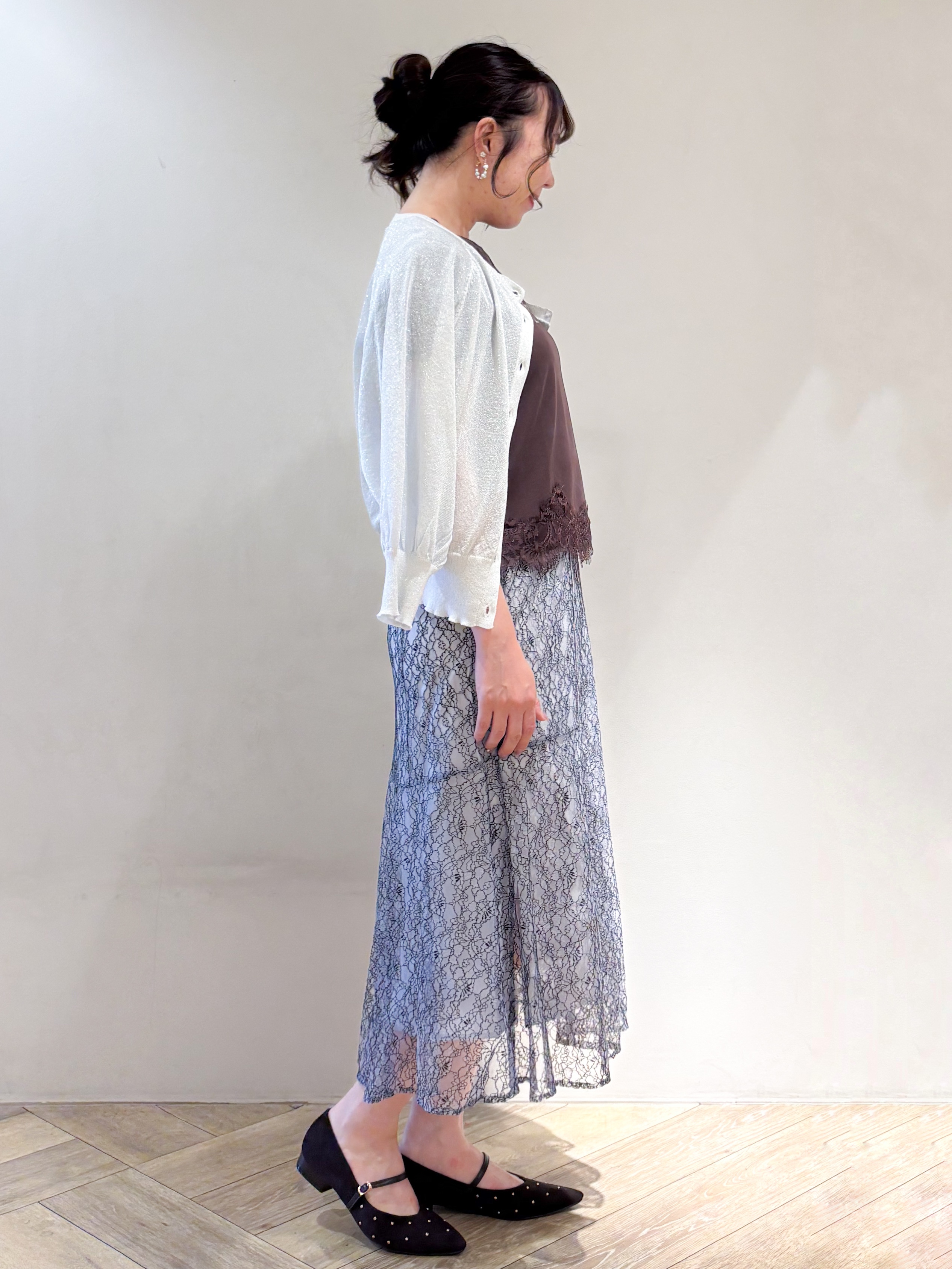 sayaさんの「index｜【接触冷感／UVケア】裾レースロゴTシャツ《洗濯機OK／S-3L》」を使ったコーディネート