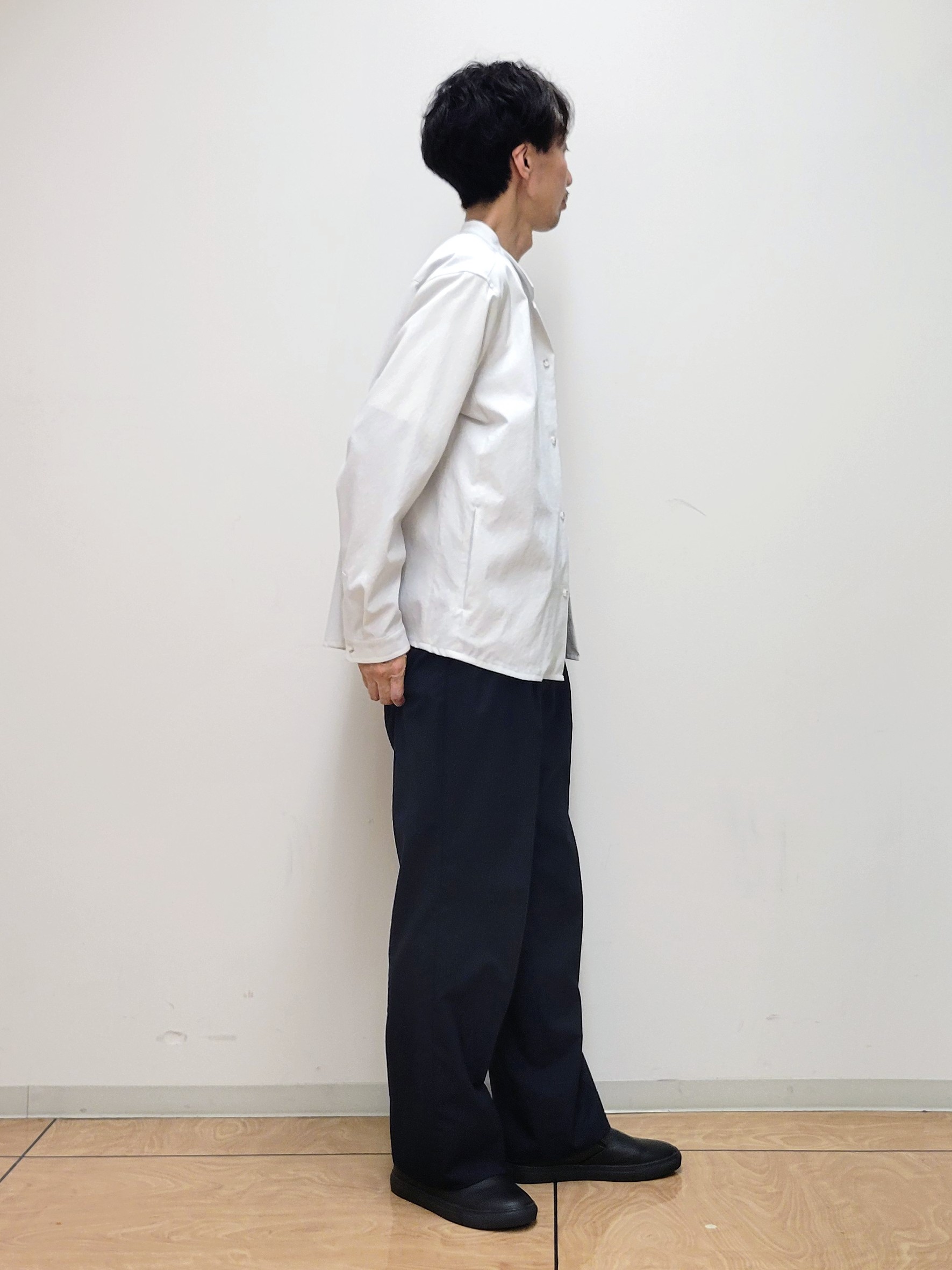 piroyaさんの「TAKEO KIKUCHI｜【撥水・洗える・シワになりにくい】 リランチェ（R） シャツ」を使ったコーディネート