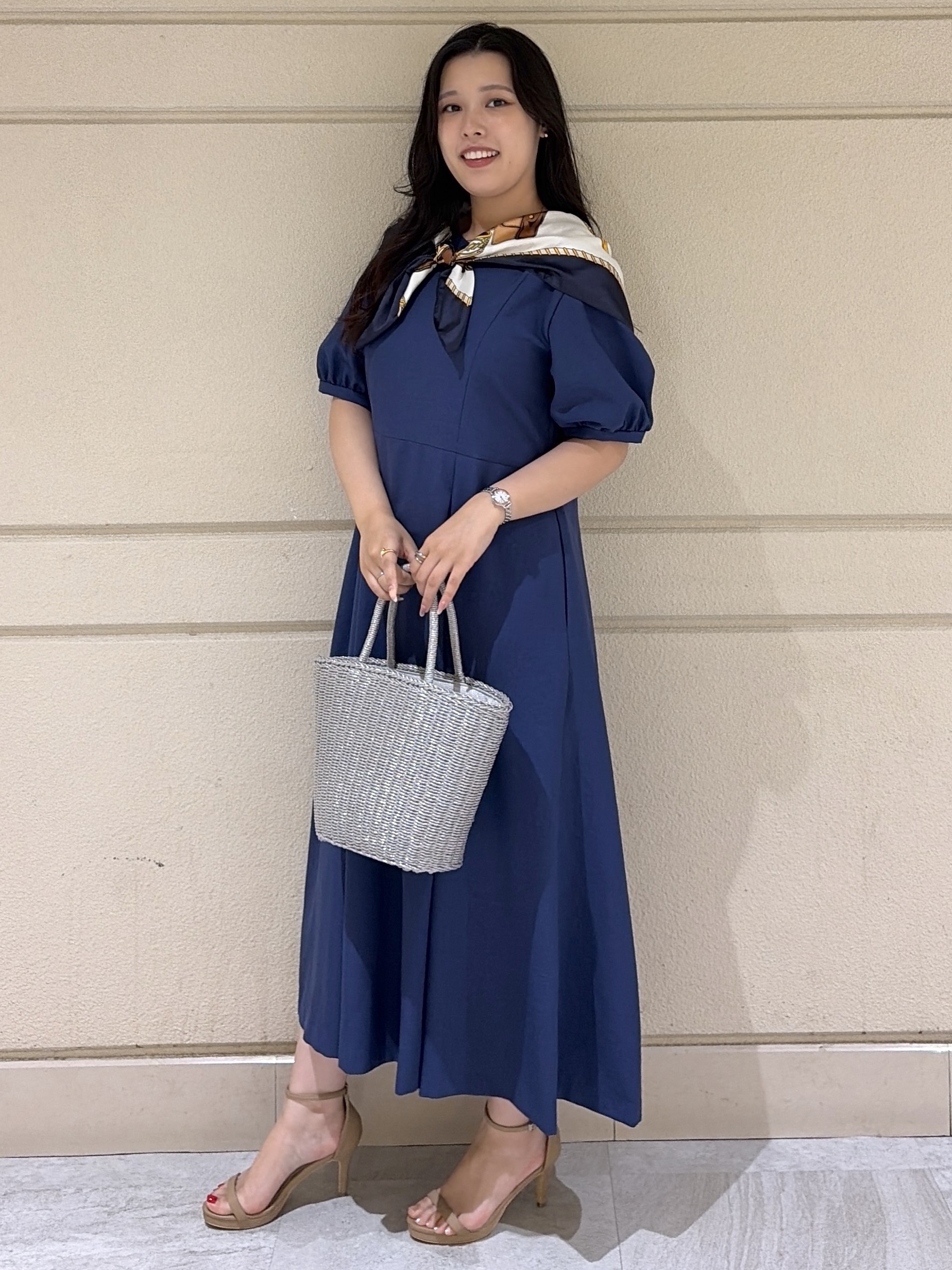 Momokaさんの「COUP DE CHANCE｜【手洗い可／日本製】サックワンピース」を使ったコーディネート