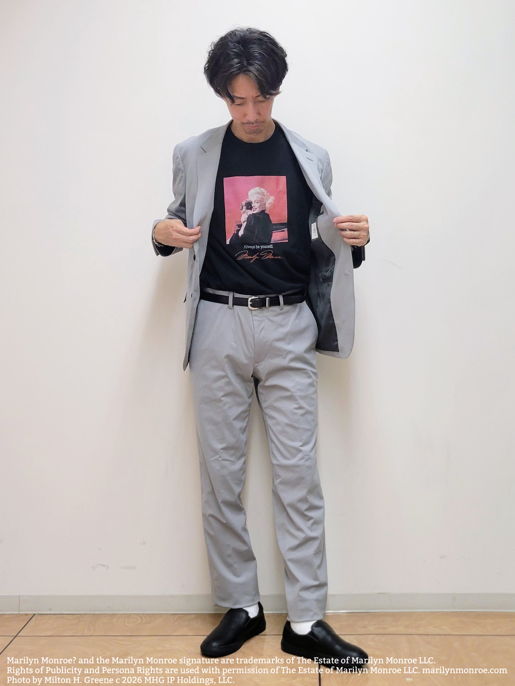 piroyaさんの「TAKEO KIKUCHI｜【360&deg;ストレッチ／軽量】None Of Stress ライト ジャケット（セットアップ対応）」を使ったコーディネート