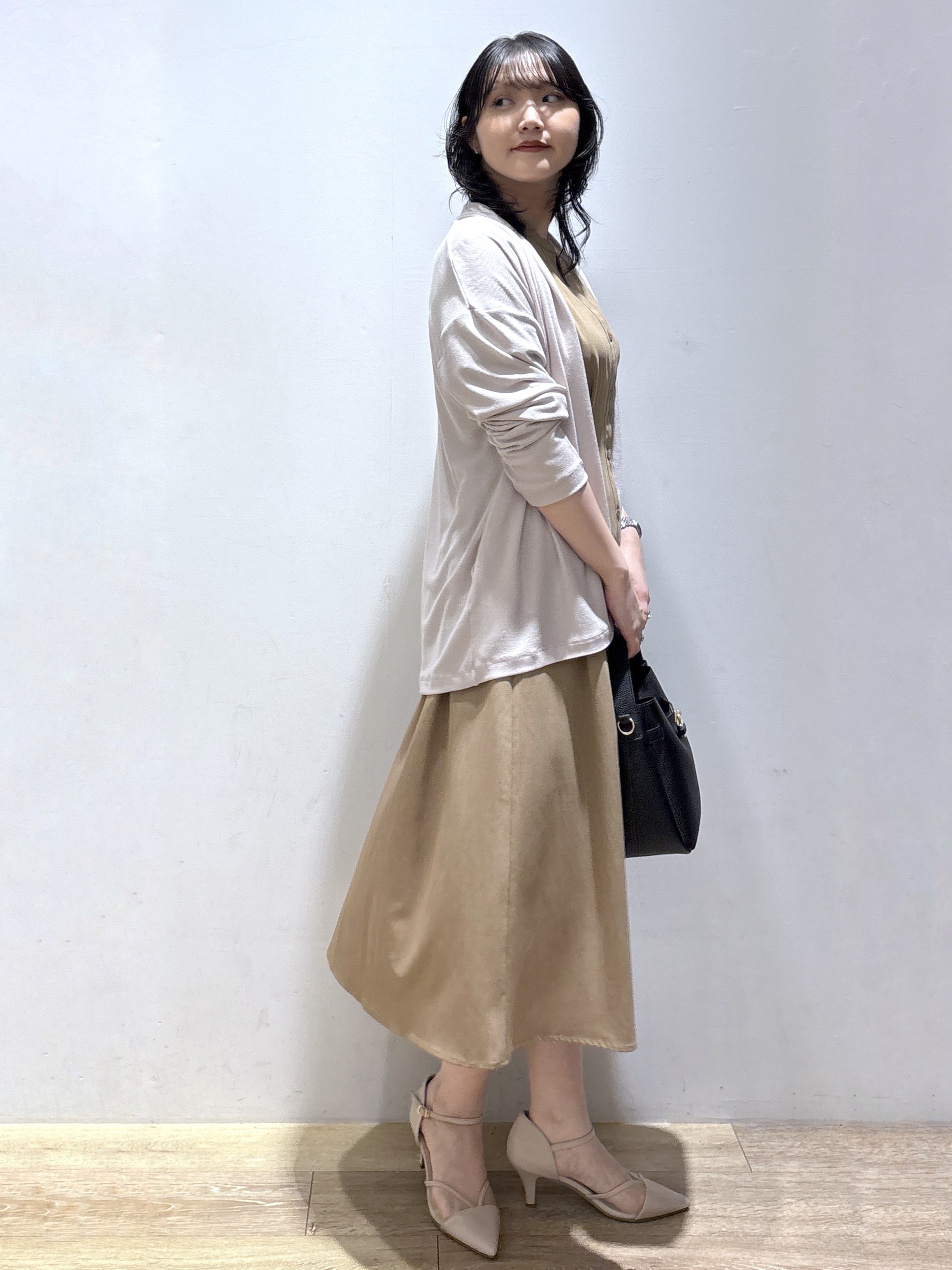 mizukiさんの「index｜【UVケア】ひんやりカーディガン《接触冷感／洗濯機OK》」を使ったコーディネート