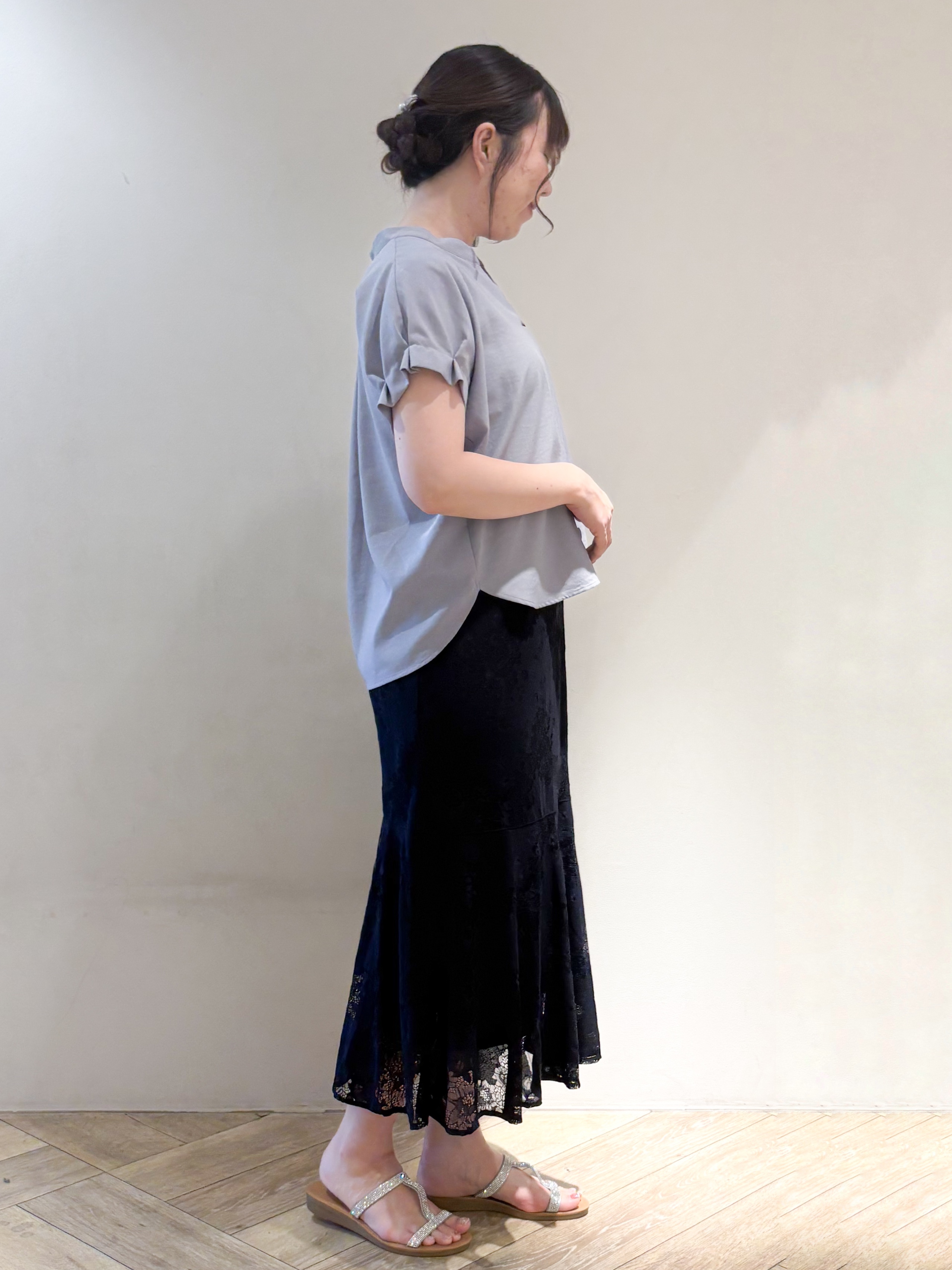 sayaさんの「index｜【接触冷感／吸水速乾】タックスキッパーブラウス《防シワ／イージーアイロン／洗濯機OK／9col》」を使ったコーディネート