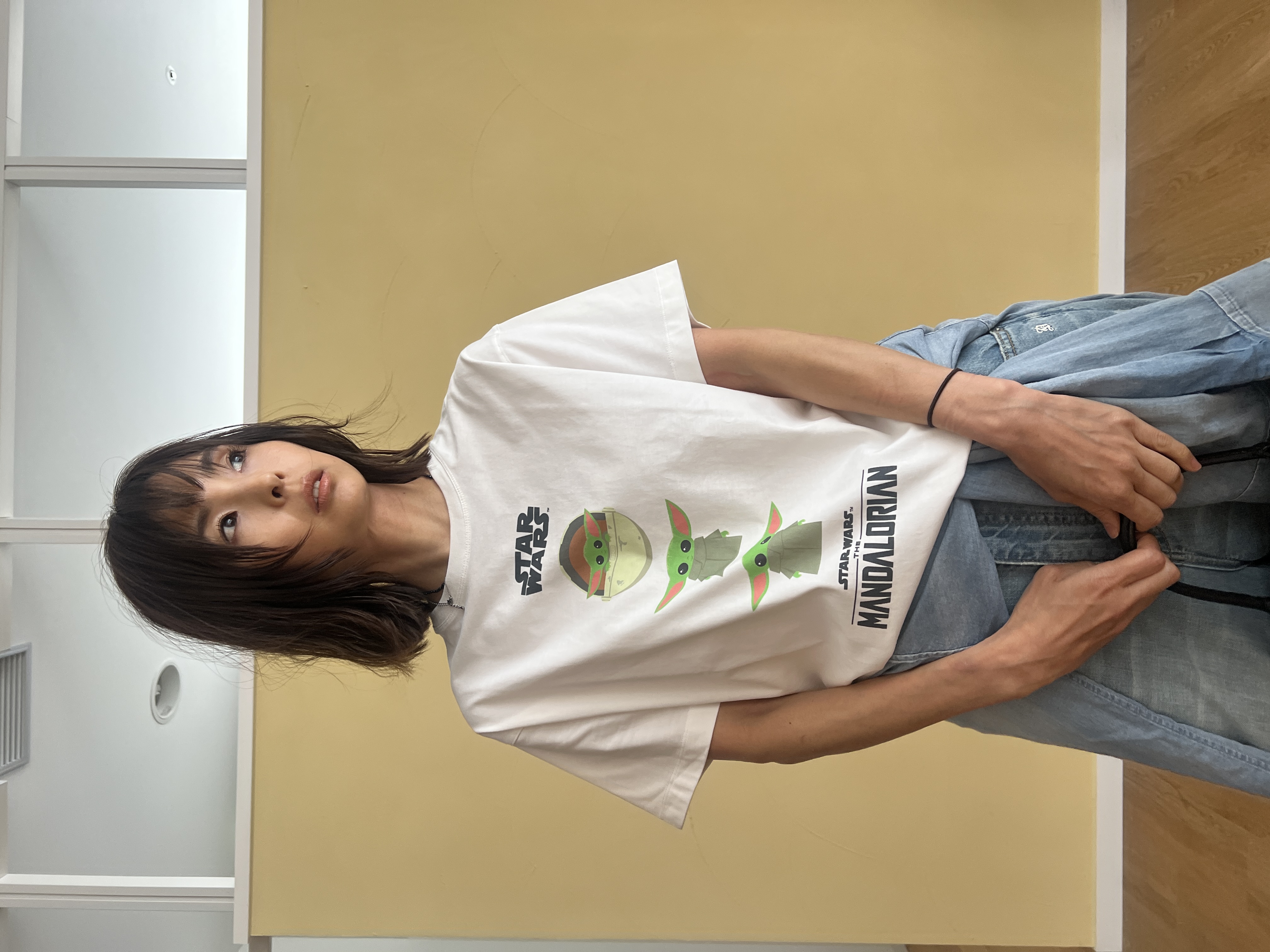 misaさんの「DRESSTERIOR｜センタープレスストレートデニム」を使ったコーディネート