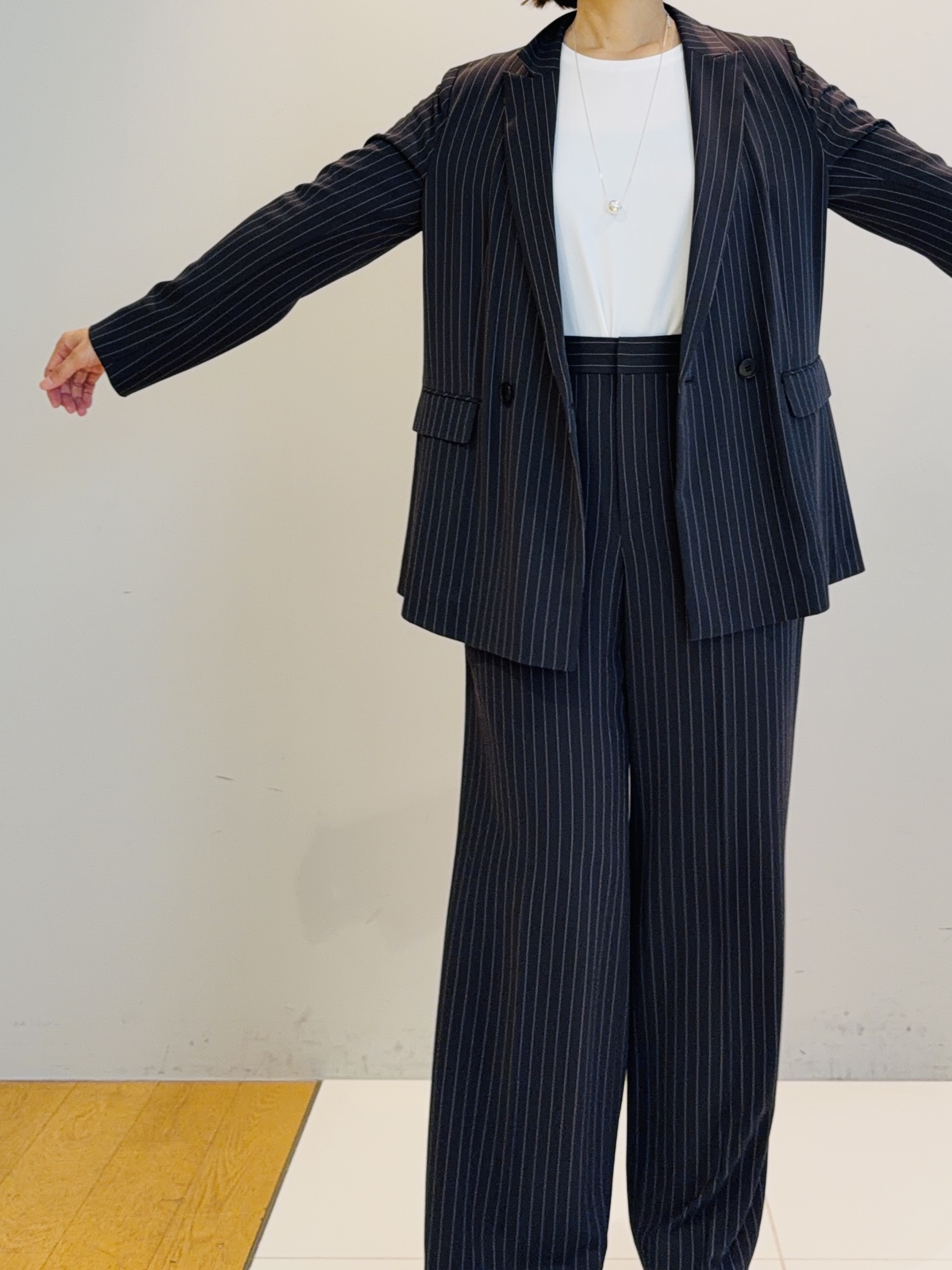 murayamaさんの「INDIVI｜【新作登場！着る日傘】 ダブルジャケット」を使ったコーディネート