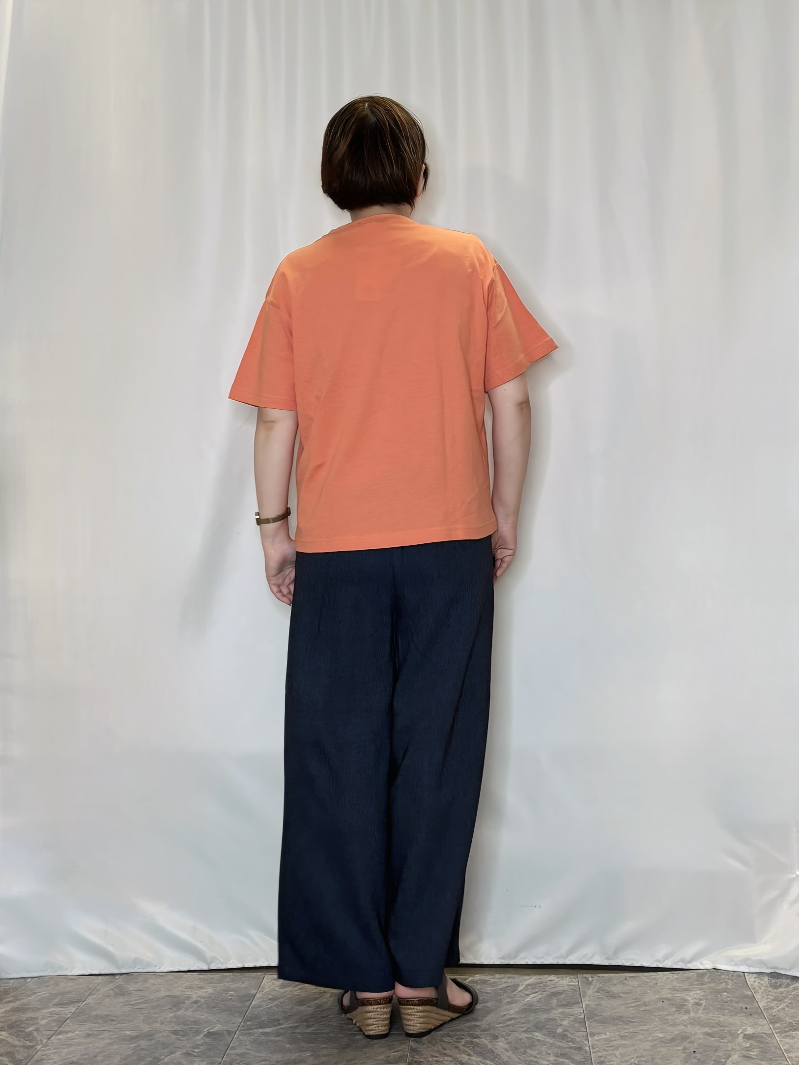 たみさんの「SHOO･LA･RUE｜華やかジェルロゴプリントTシャツ」を使ったコーディネート