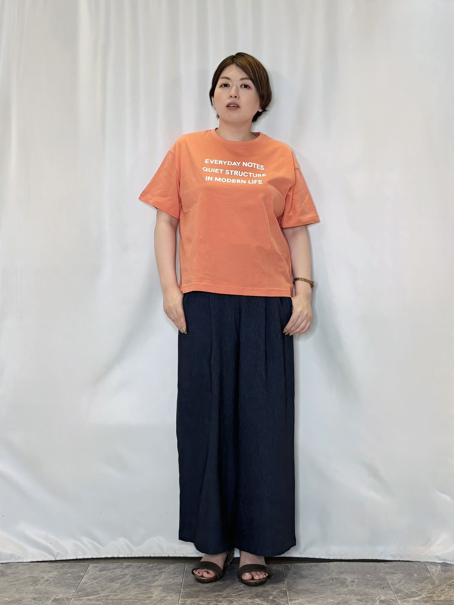 たみさんの「SHOO･LA･RUE｜華やかジェルロゴプリントTシャツ」を使ったコーディネート