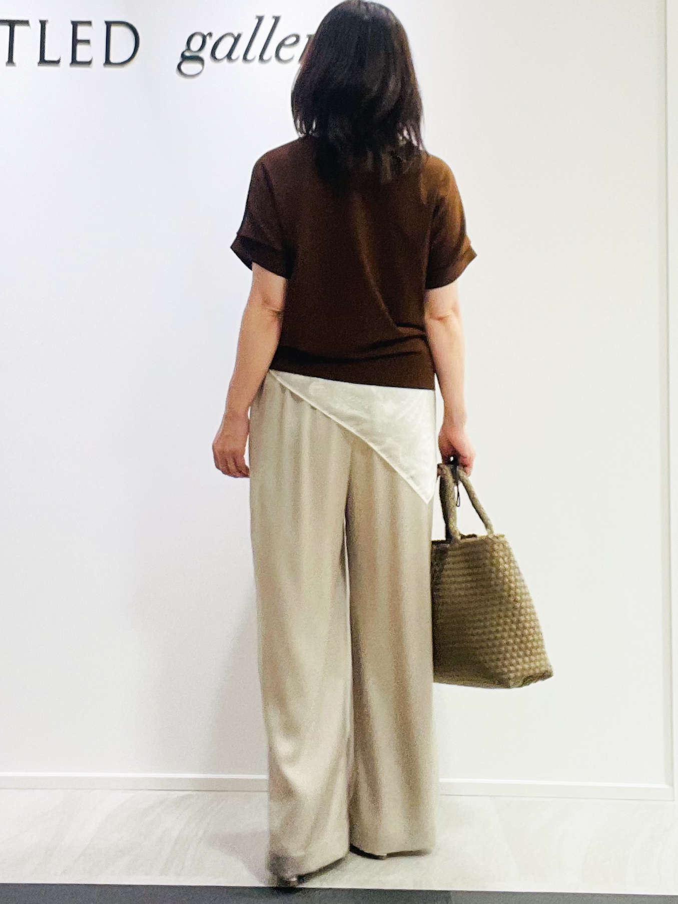 めいさんの「UNTITLED｜【肌に張りつきにくい/前後2WAY】ドライタッチコットンプルオーバー」を使ったコーディネート