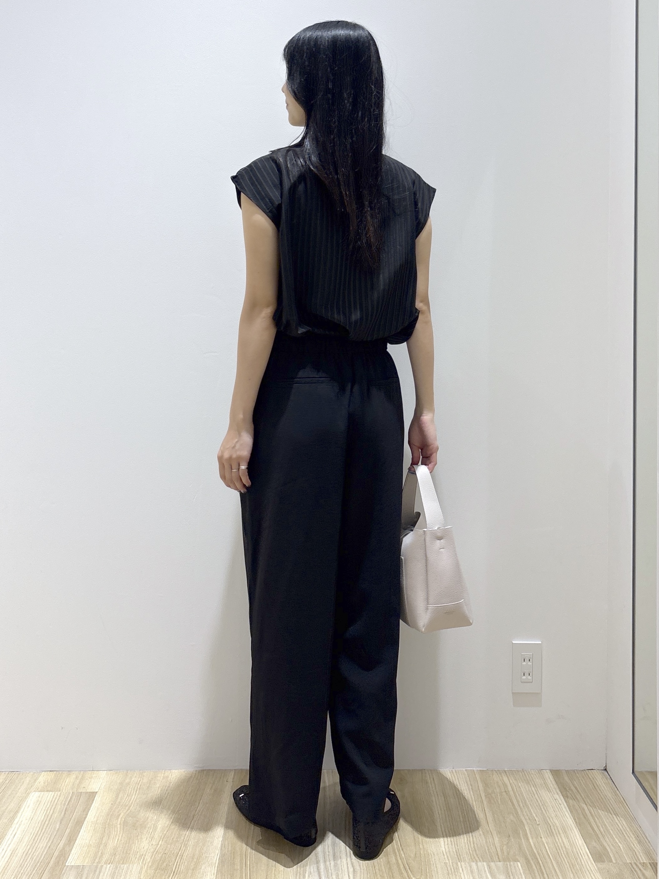 sachikoさんの「OPAQUE.CLIP｜ボウタイフリルブラウス【洗濯機OK】」を使ったコーディネート