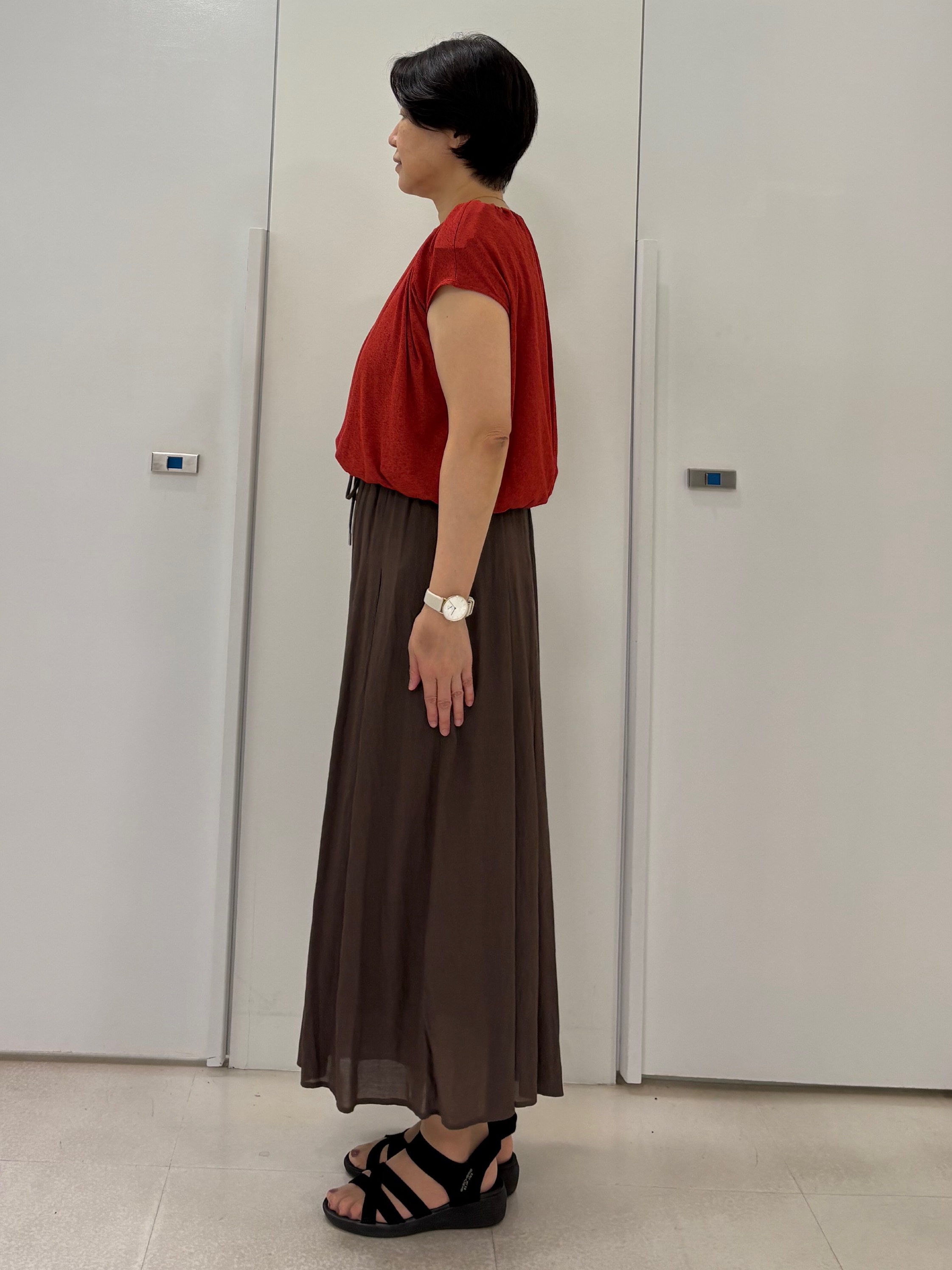 hIさんの「COUP DE CHANCE｜【手洗い可／日本製】フレンチスリーブトップス」を使ったコーディネート