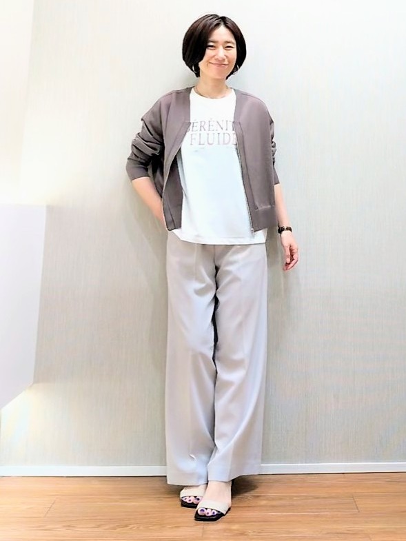 ミズタさんの「UNTITLED｜ベロアプリントロゴT」を使ったコーディネート
