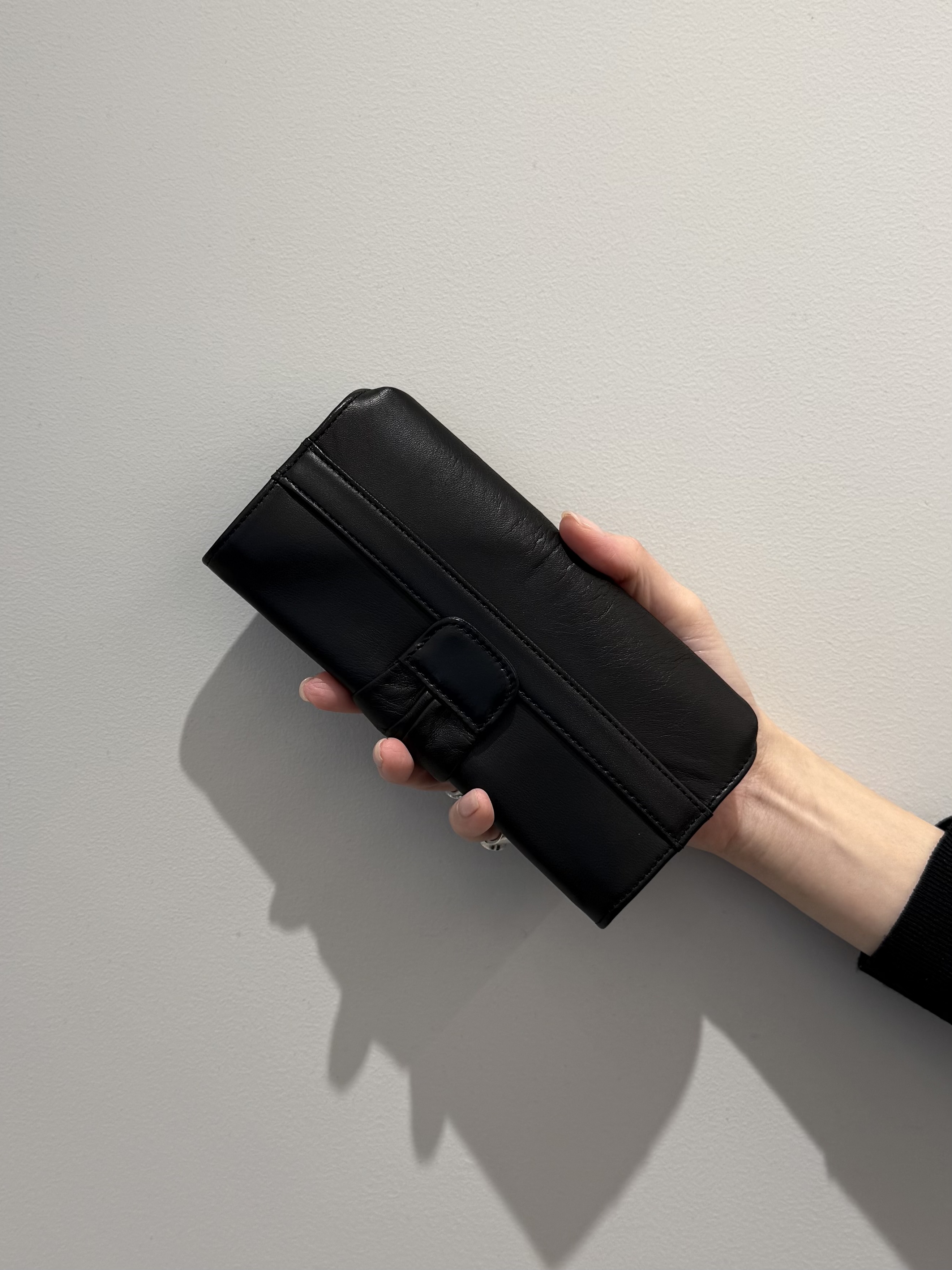 Kさんの「HIROKO HAYASHI｜CRESPA（クレスパ）長財布ミニ」を使ったコーディネート