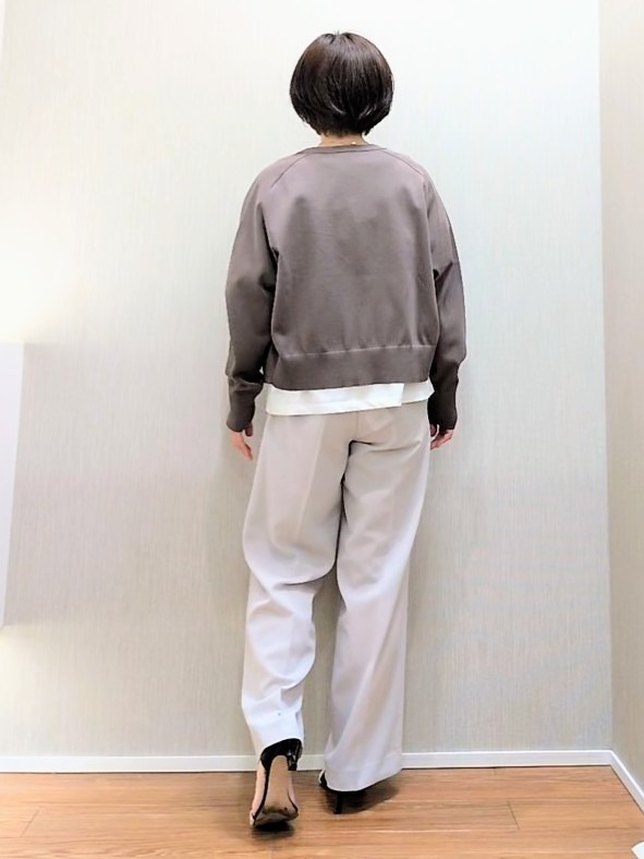 ミズタさんの「UNTITLED｜ベロアプリントロゴT」を使ったコーディネート