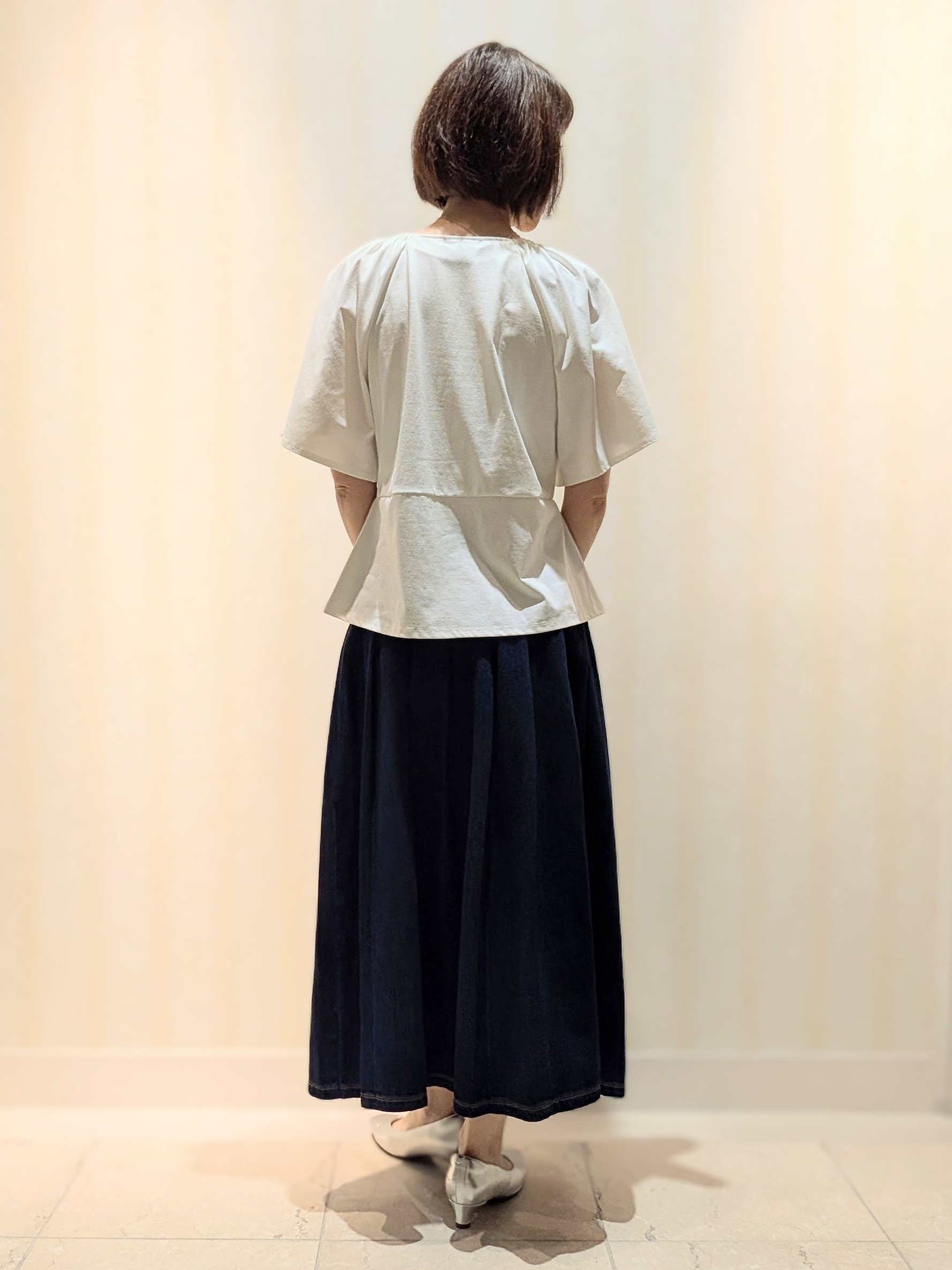 Ariさんの「Reflect｜【UVカット／接触冷感／吸水速乾】フレアスリーブペプラムカットソー」を使ったコーディネート