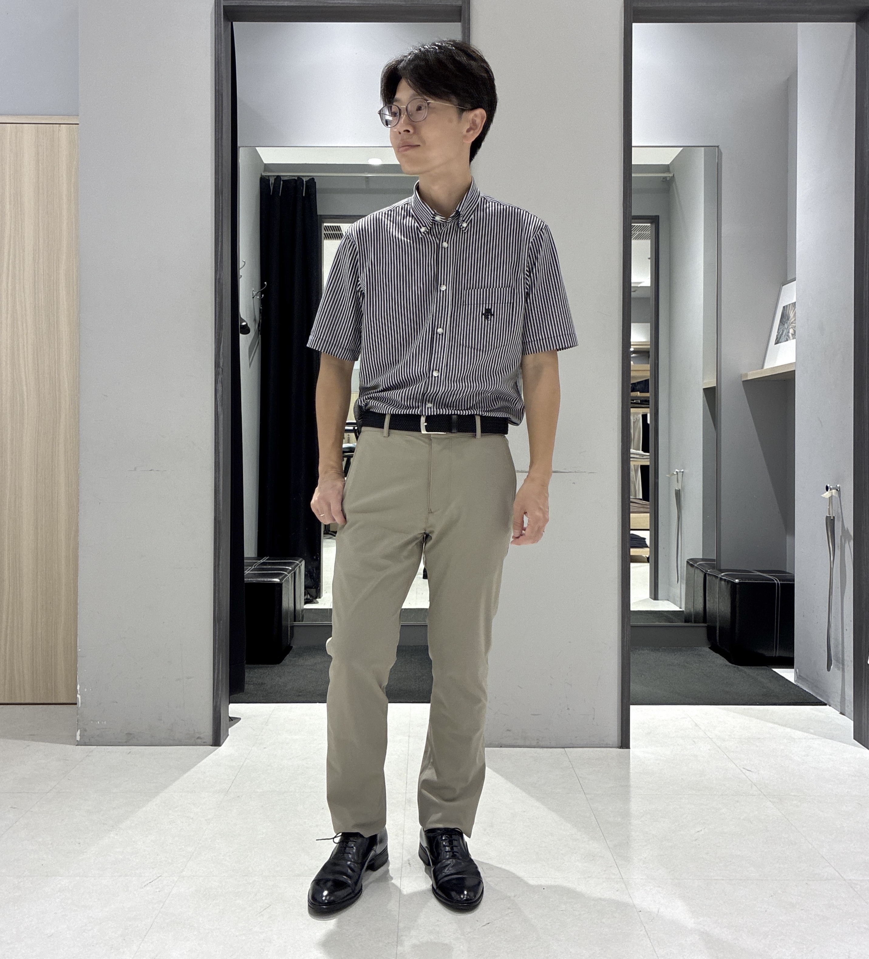 わいずみさんの「TAKEO KIKUCHI｜【抗菌防臭】COOL DOTS（R）ドビープリント ジャケット」を使ったコーディネート