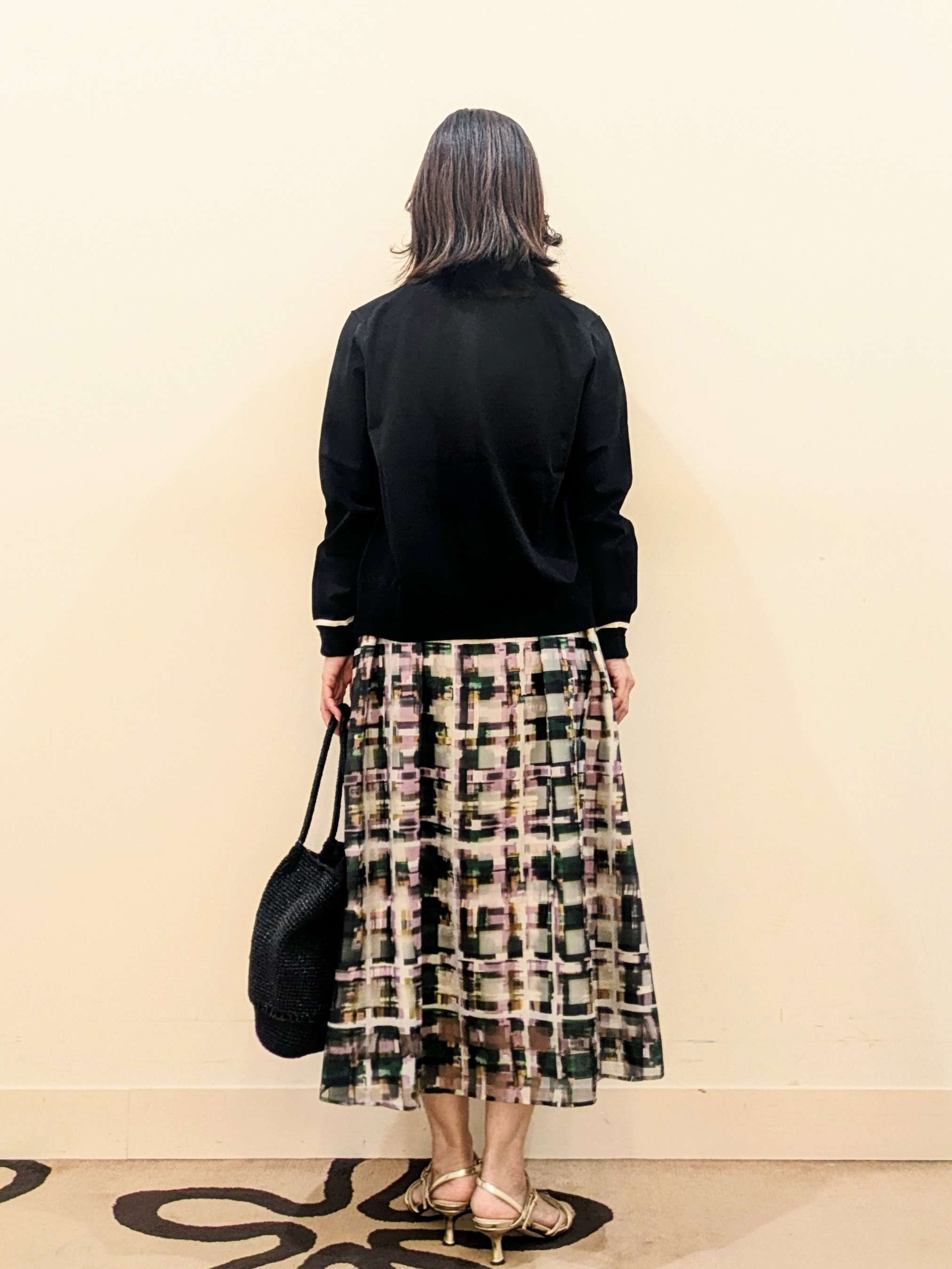laverさんの「UNTITLED｜【アンサンブル可/上品な清涼感】コンパクト5分袖ニット」を使ったコーディネート