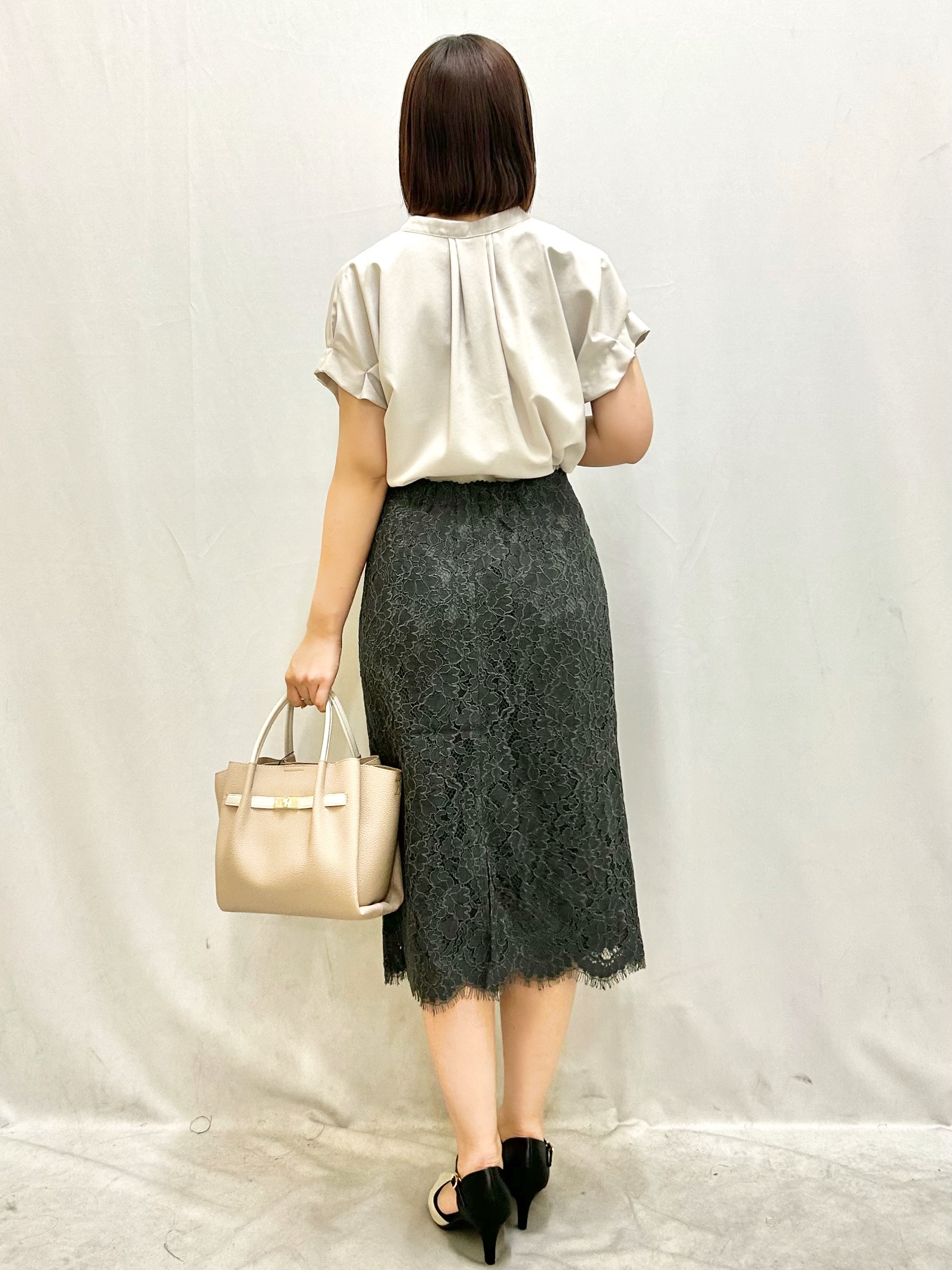 きららさんの「index｜【接触冷感／吸水速乾】タックスキッパーブラウス《防シワ／イージーアイロン／洗濯機OK／9col》」を使ったコーディネート