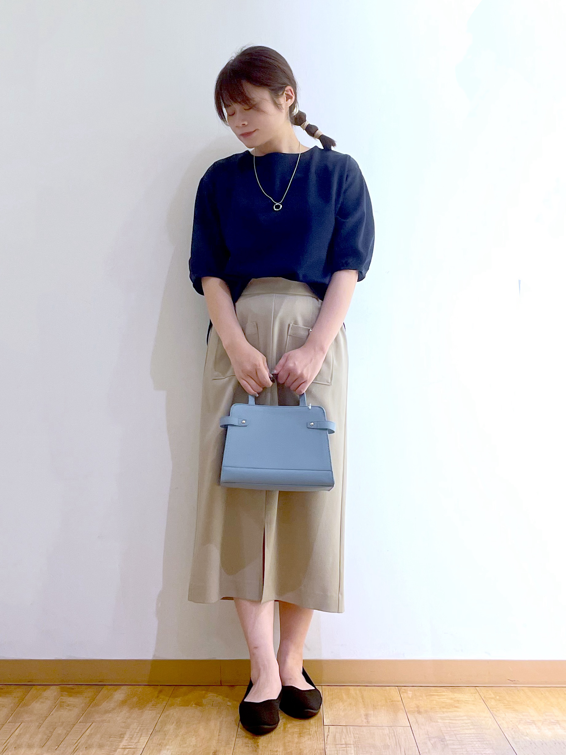 かのさんの「SHOO･LA･RUE｜【2点セット/洗濯機可/S-LL】インせず着られる ネックレス付き 5分袖Ｔシャツ」を使ったコーディネート