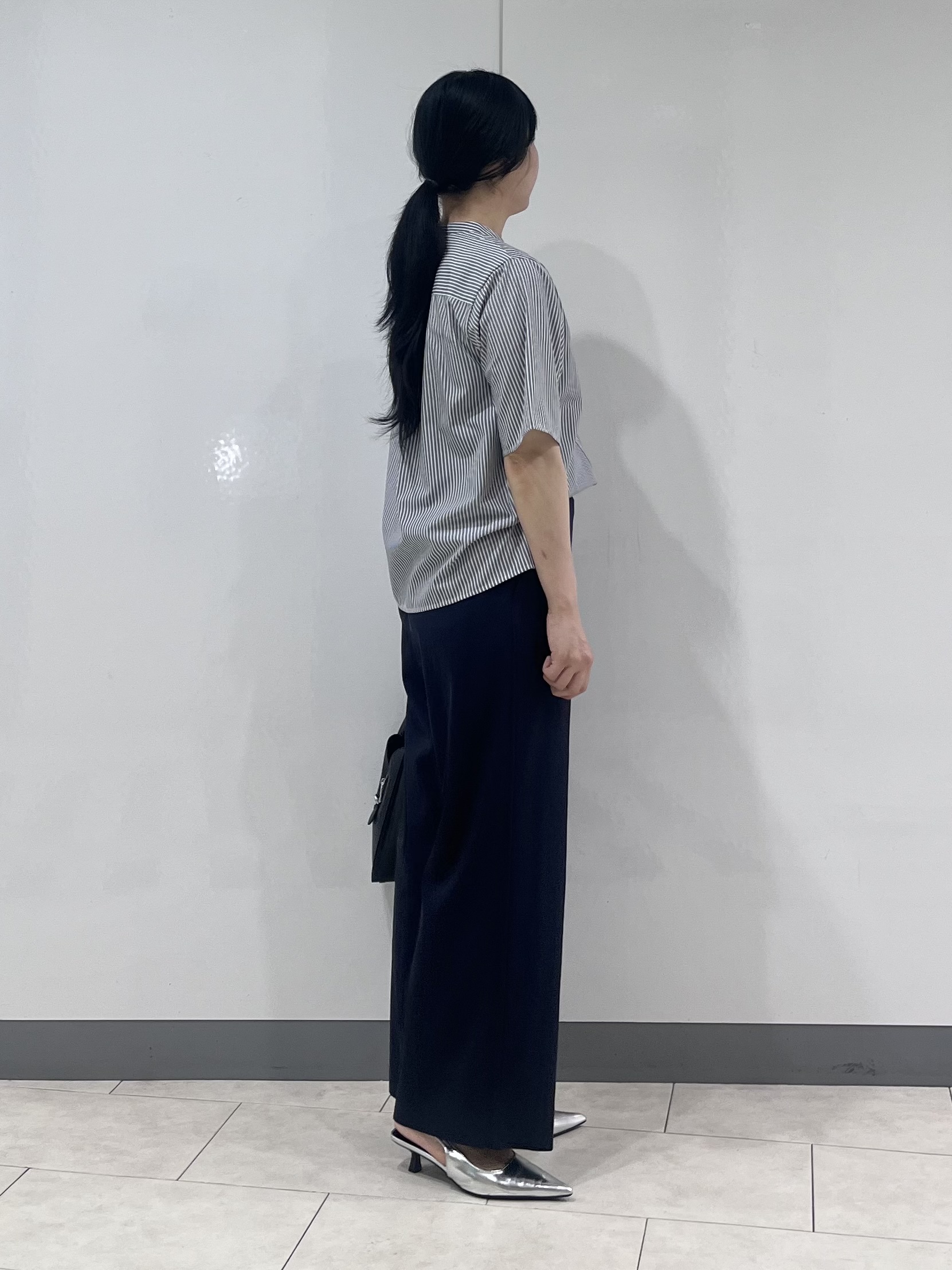 hasuさんの「INDIVI｜【UVケア／吸汗速乾／着映え】フリルピンタックブラウス」を使ったコーディネート