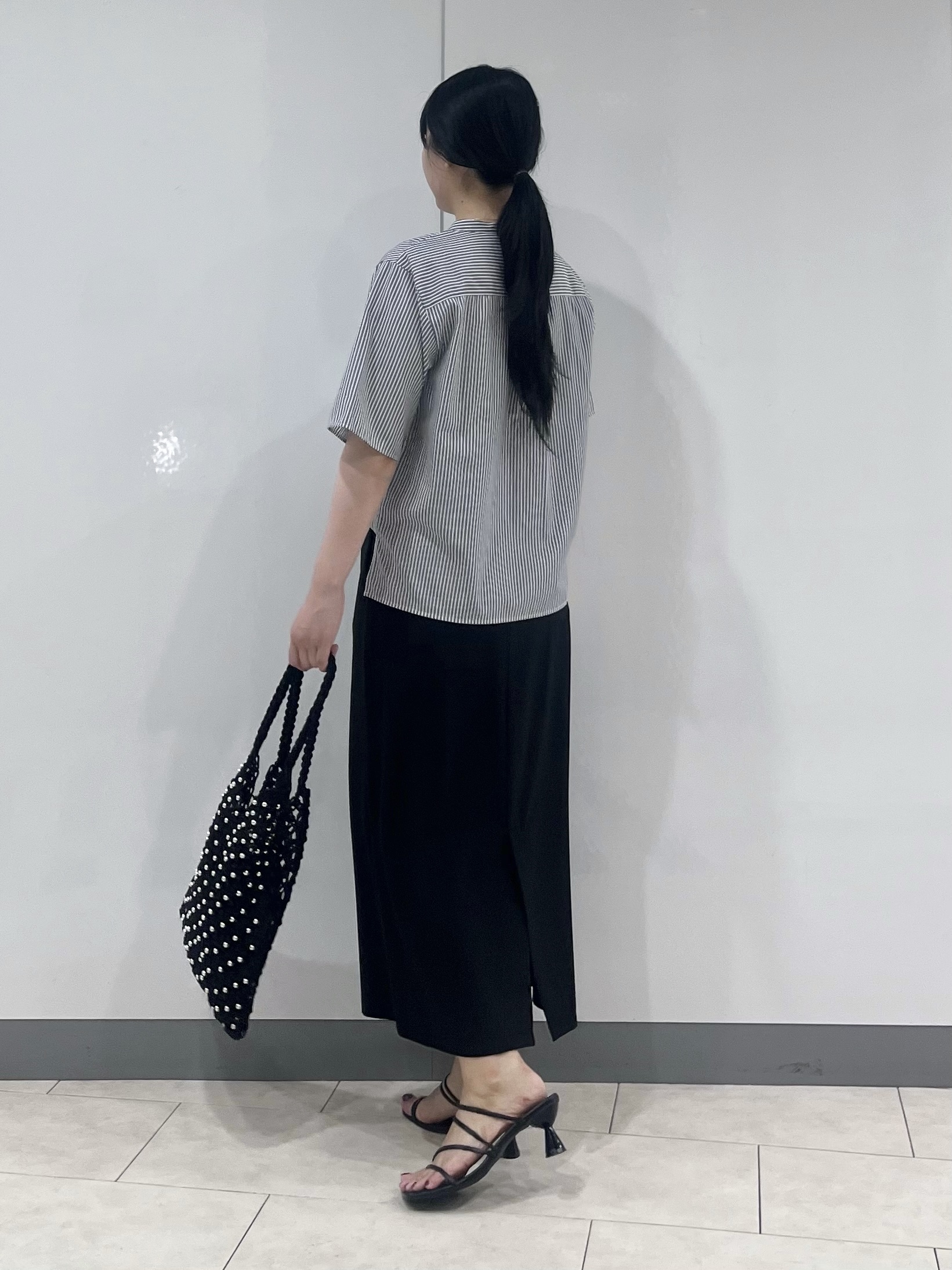 hasuさんの「INDIVI｜【UVケア／吸汗速乾／着映え】フリルピンタックブラウス」を使ったコーディネート